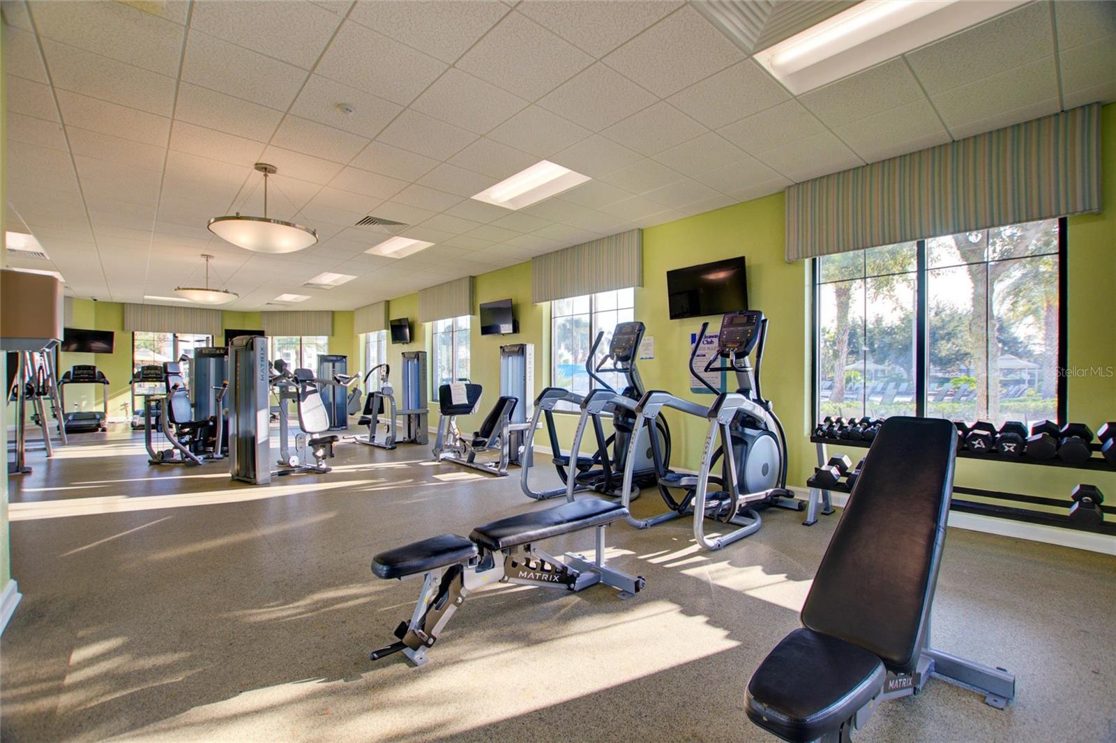 STOREY LAKE - Residential