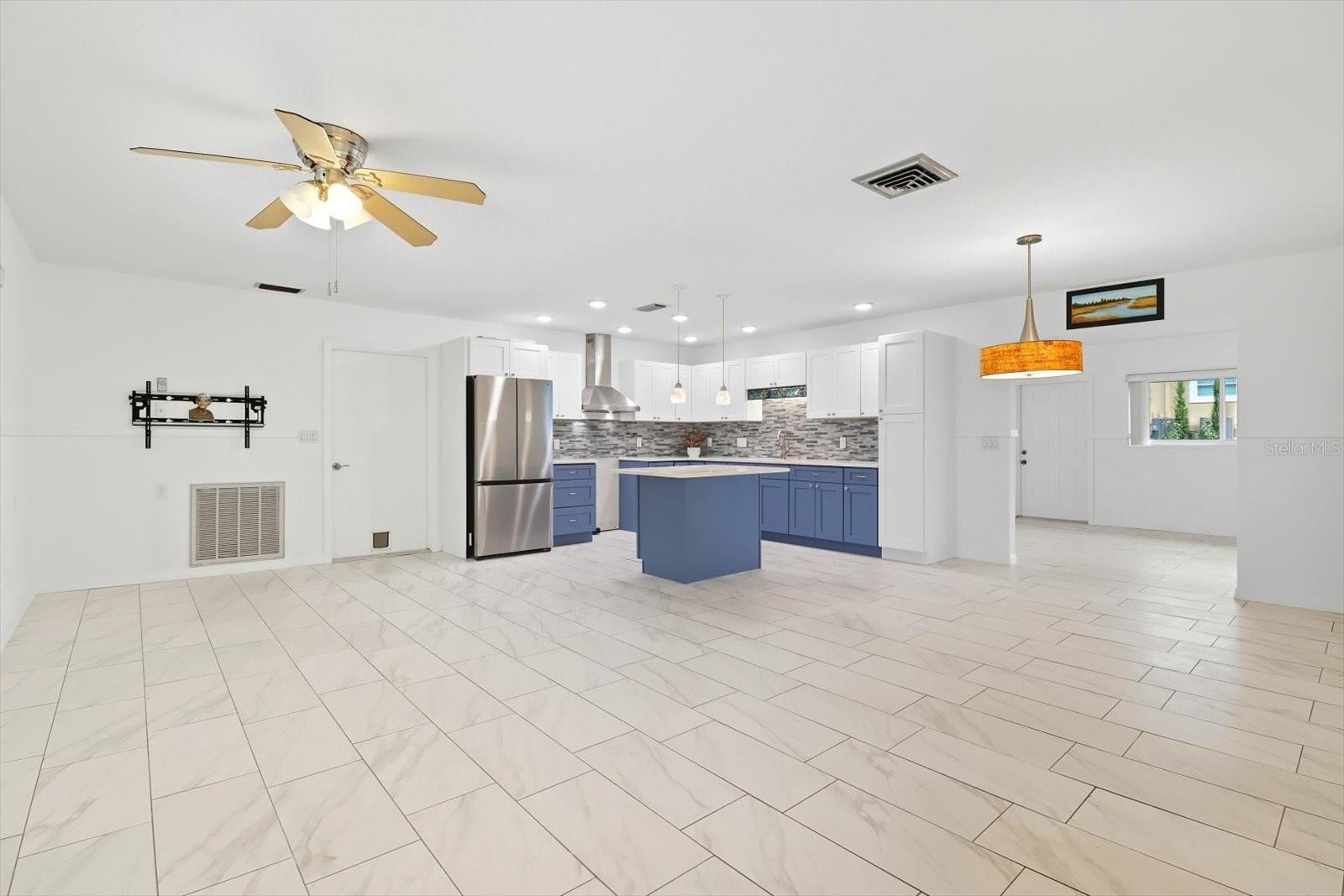 BLUE WATER FOREST - Residential