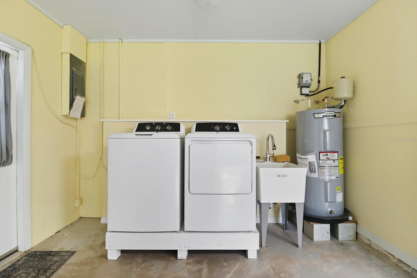 BLUE WATER FOREST - Residential