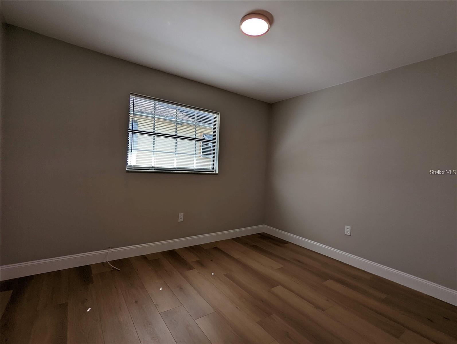 SUNSET POINT 2ND ADD - Residential Lease