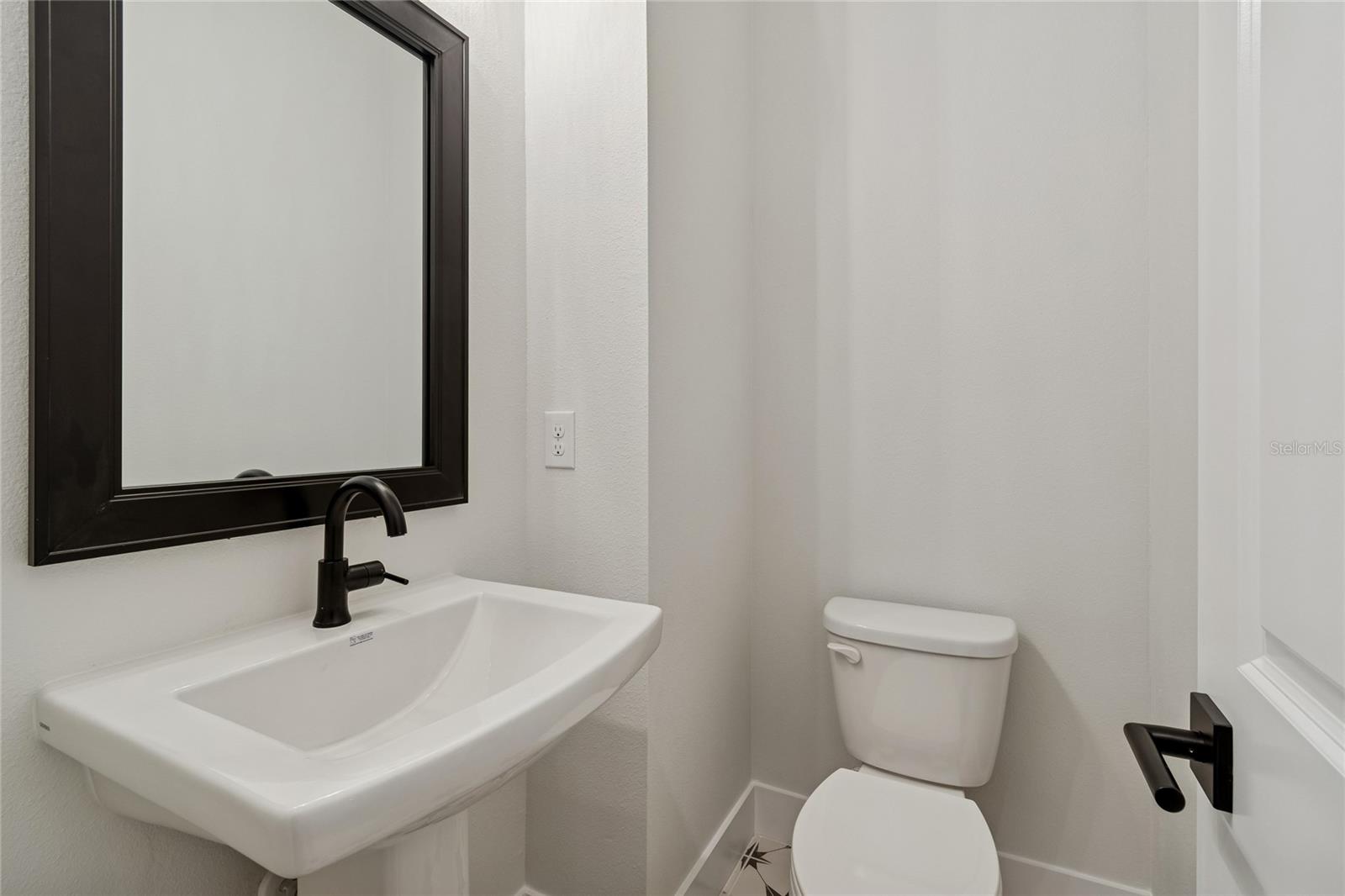 APEX AT SEMINOLE HEIGHTS - Residential