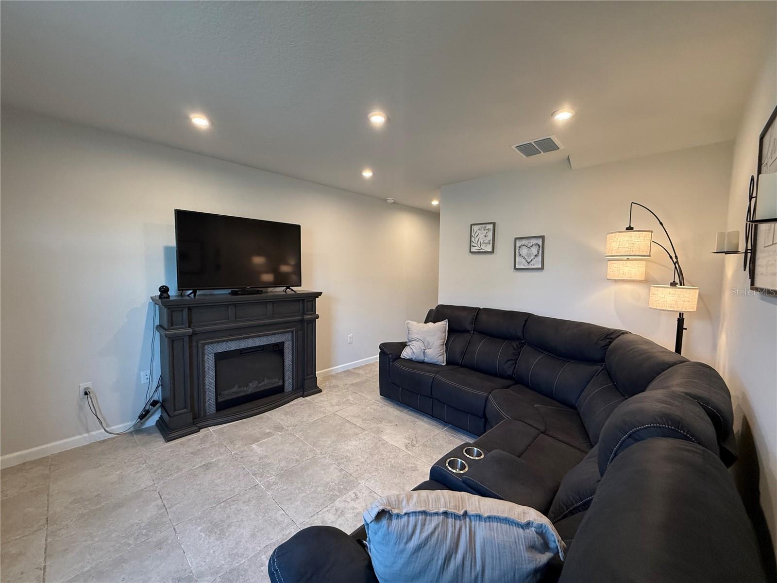 HAMMOCK OAKS PH 1B - Residential