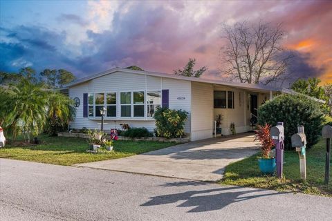 A home in WINTER HAVEN