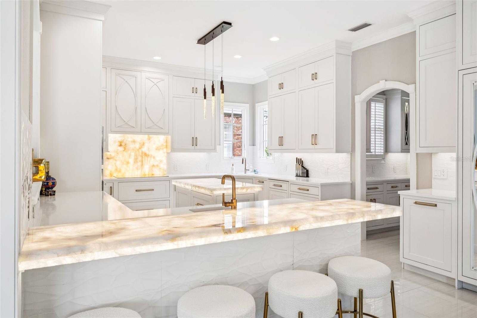 CELEBRATION VILLAGE - Residential