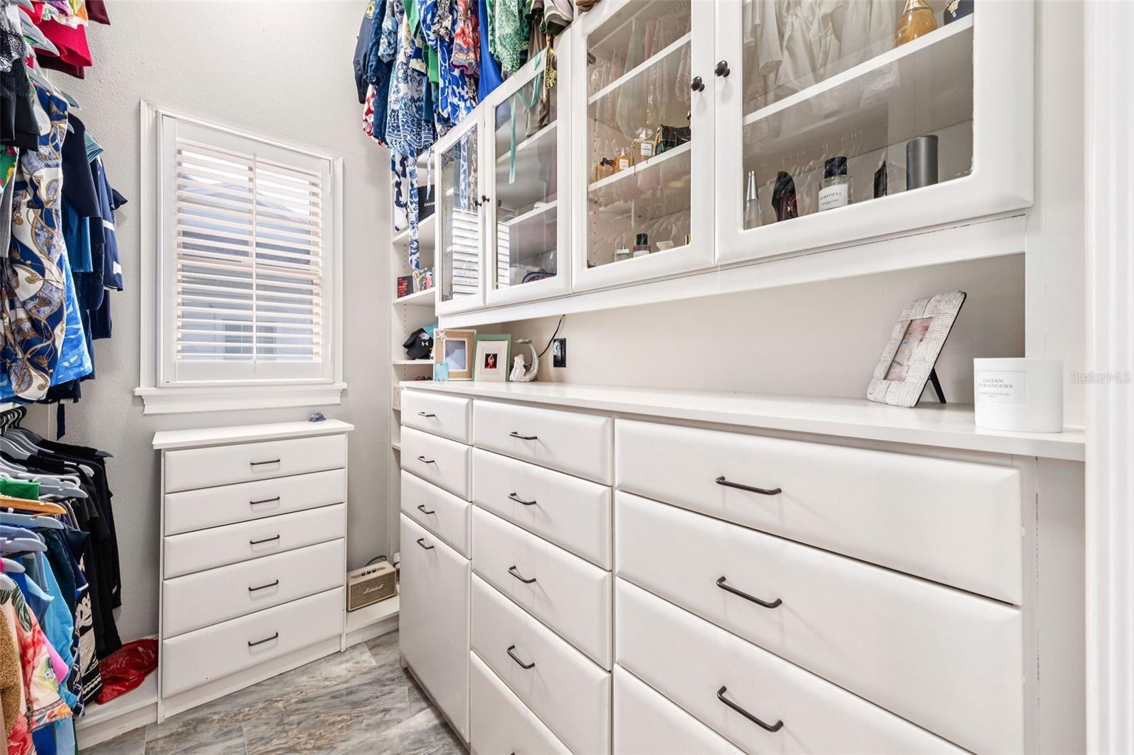 CELEBRATION VILLAGE - Residential