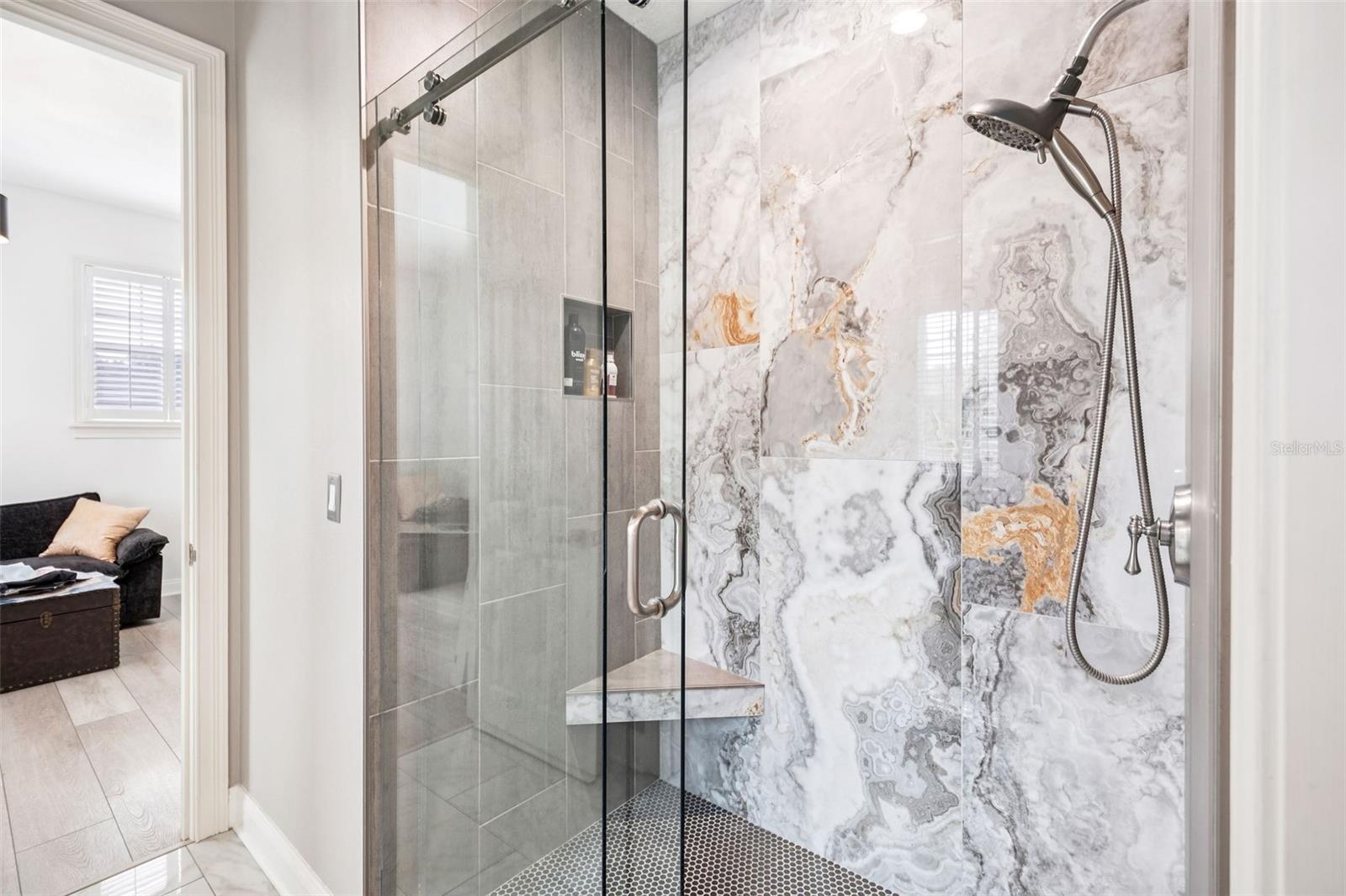 CELEBRATION VILLAGE - Residential