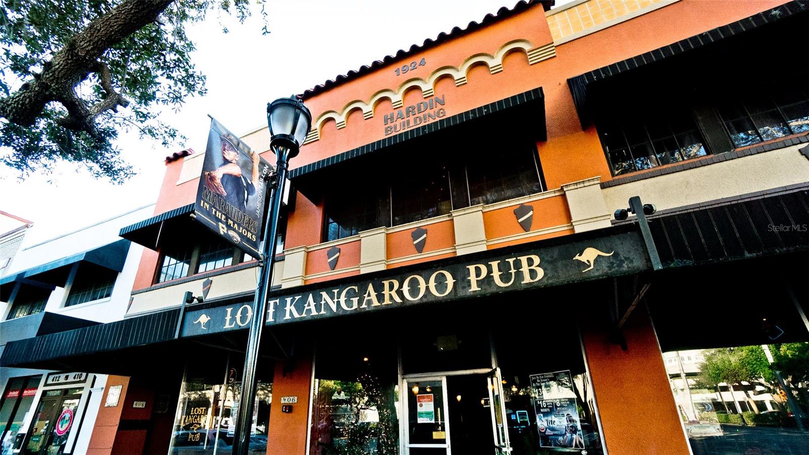 COUNTRY CLUB HEIGHTS - Residential