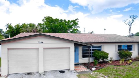 3704 17TH AVENUE W BRADENTON FL 34205