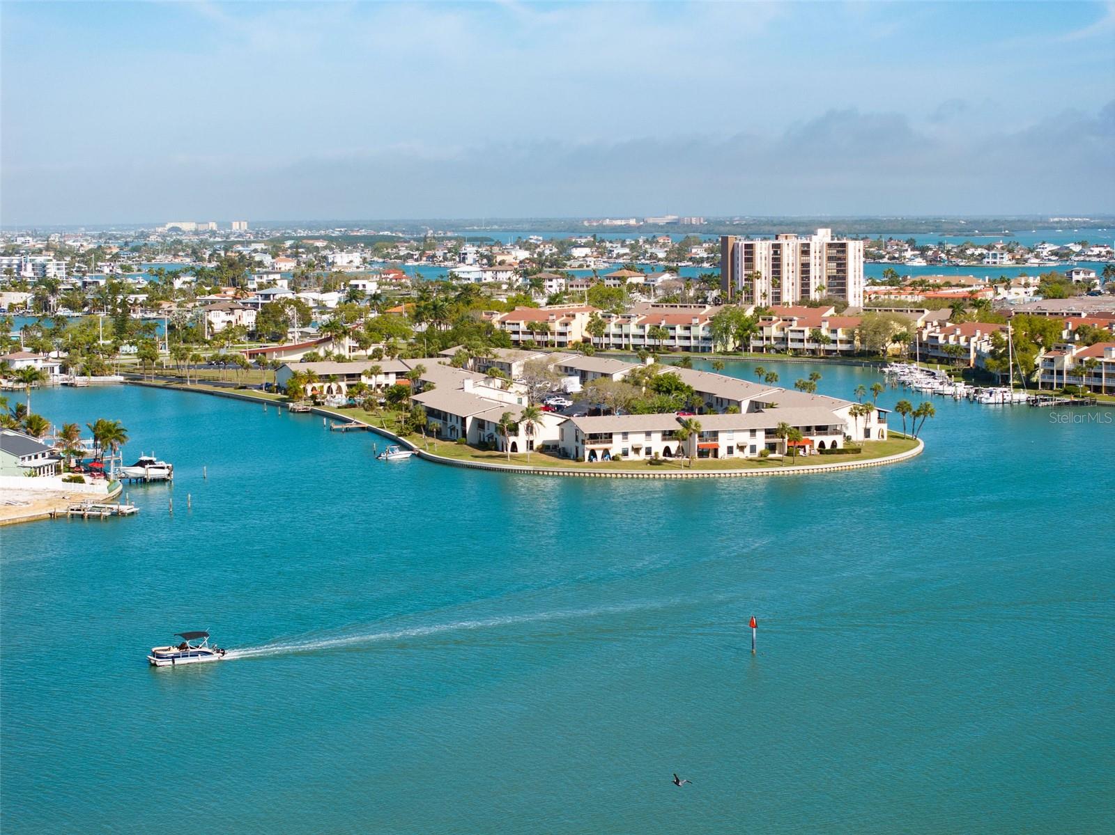 LA COSTA BRAVA CONDO 1 - Residential