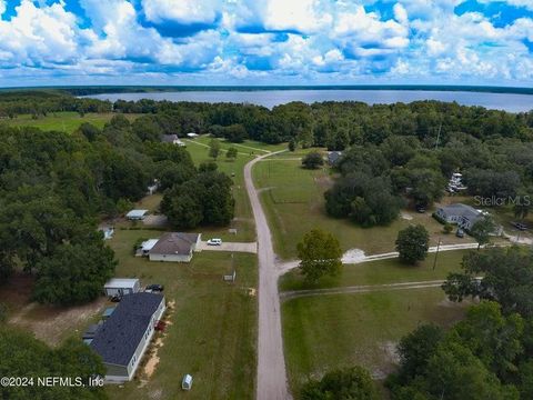 A home in STARKE