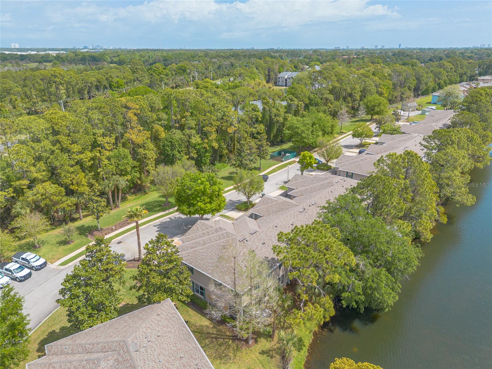 EASTGATE TWNHMS - Residential