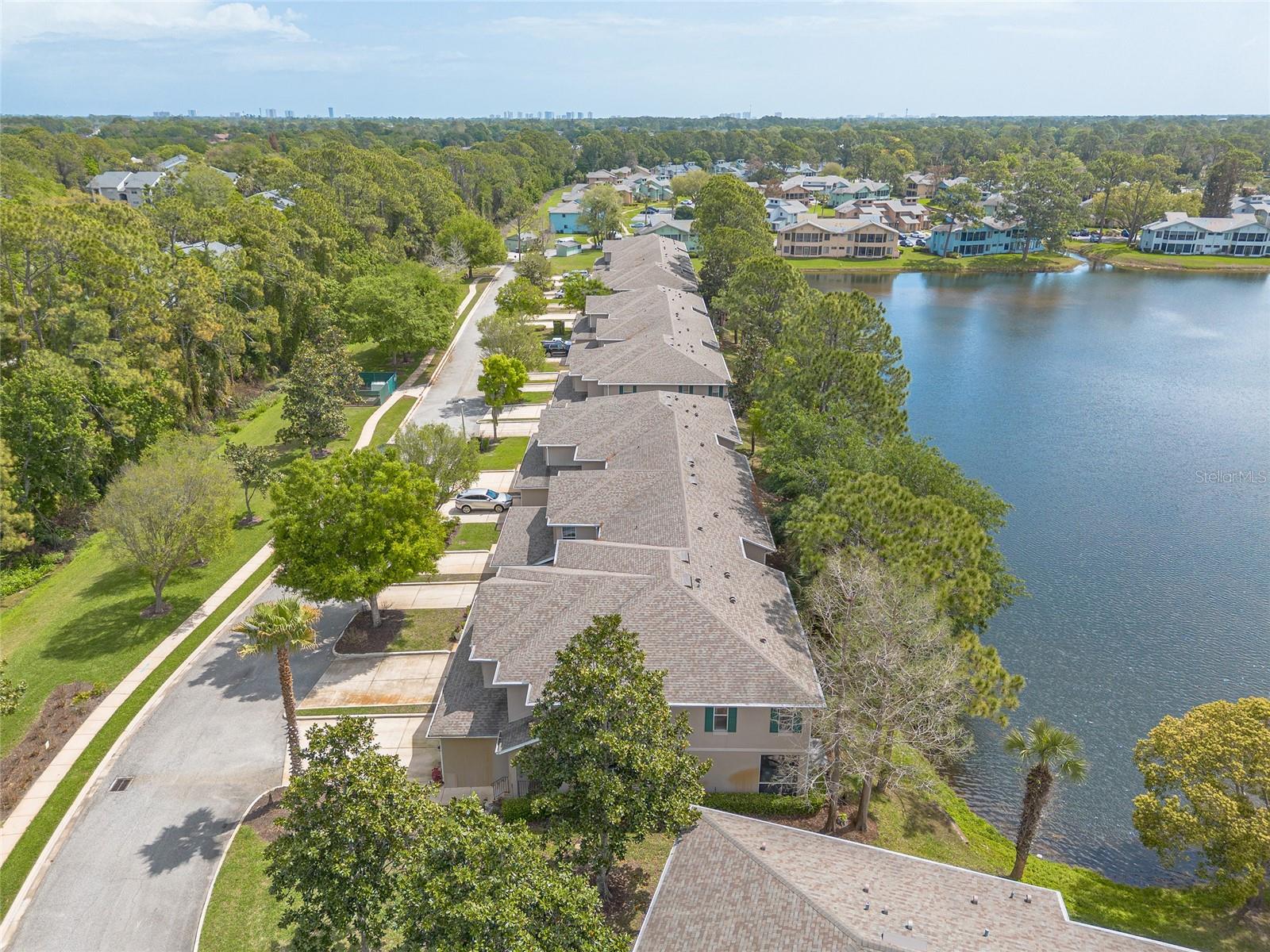 EASTGATE TWNHMS - Residential