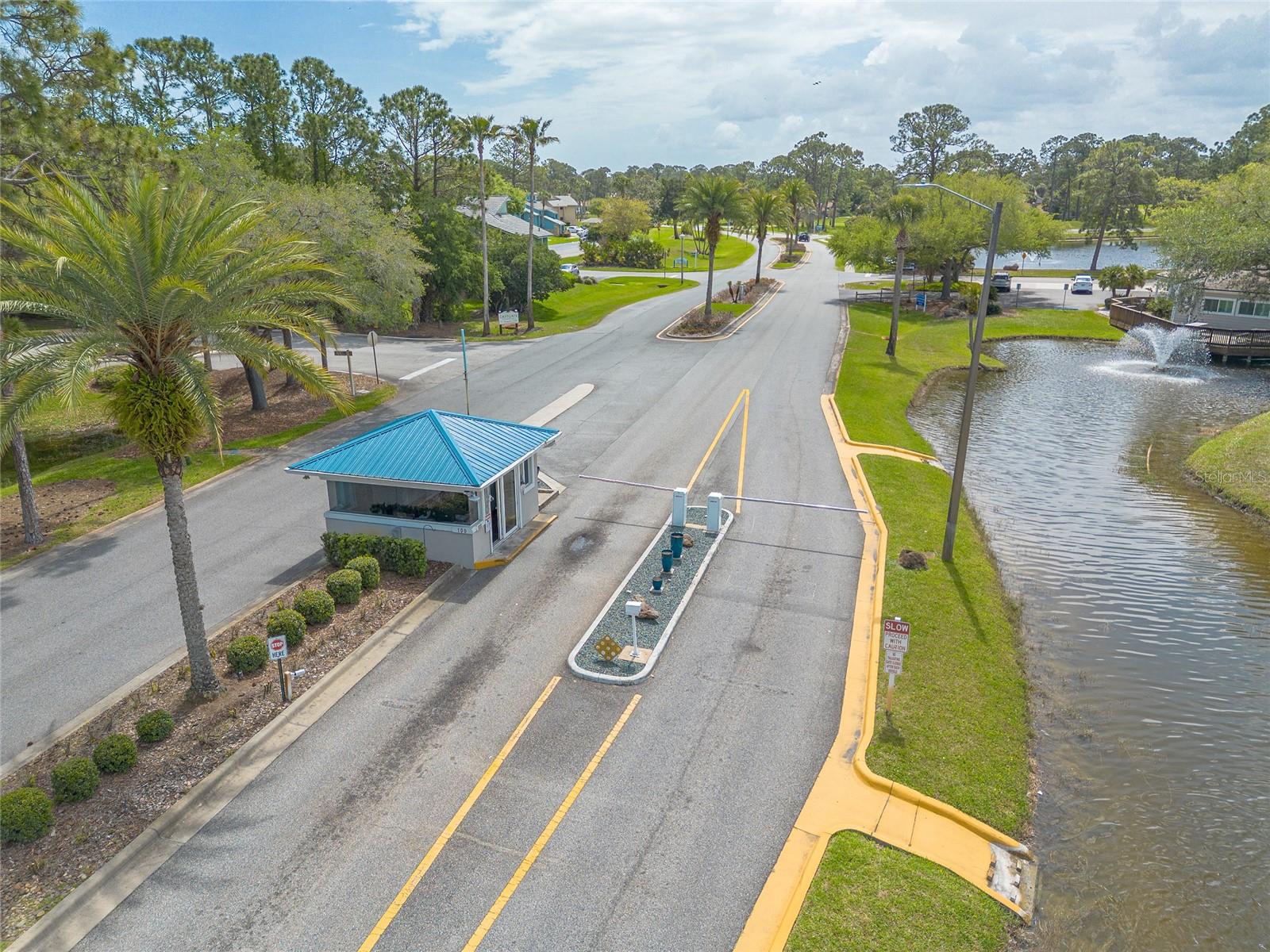 EASTGATE TWNHMS - Residential