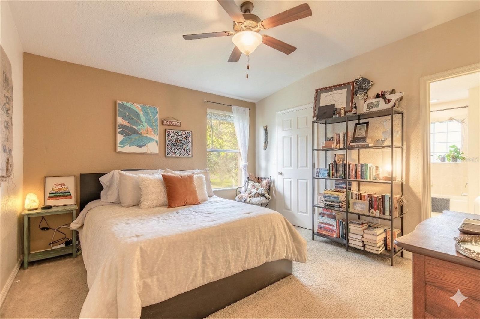 EASTGATE TWNHMS - Residential