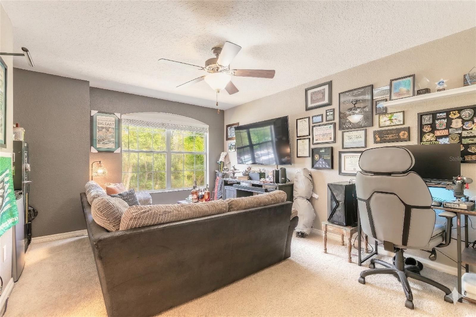 EASTGATE TWNHMS - Residential