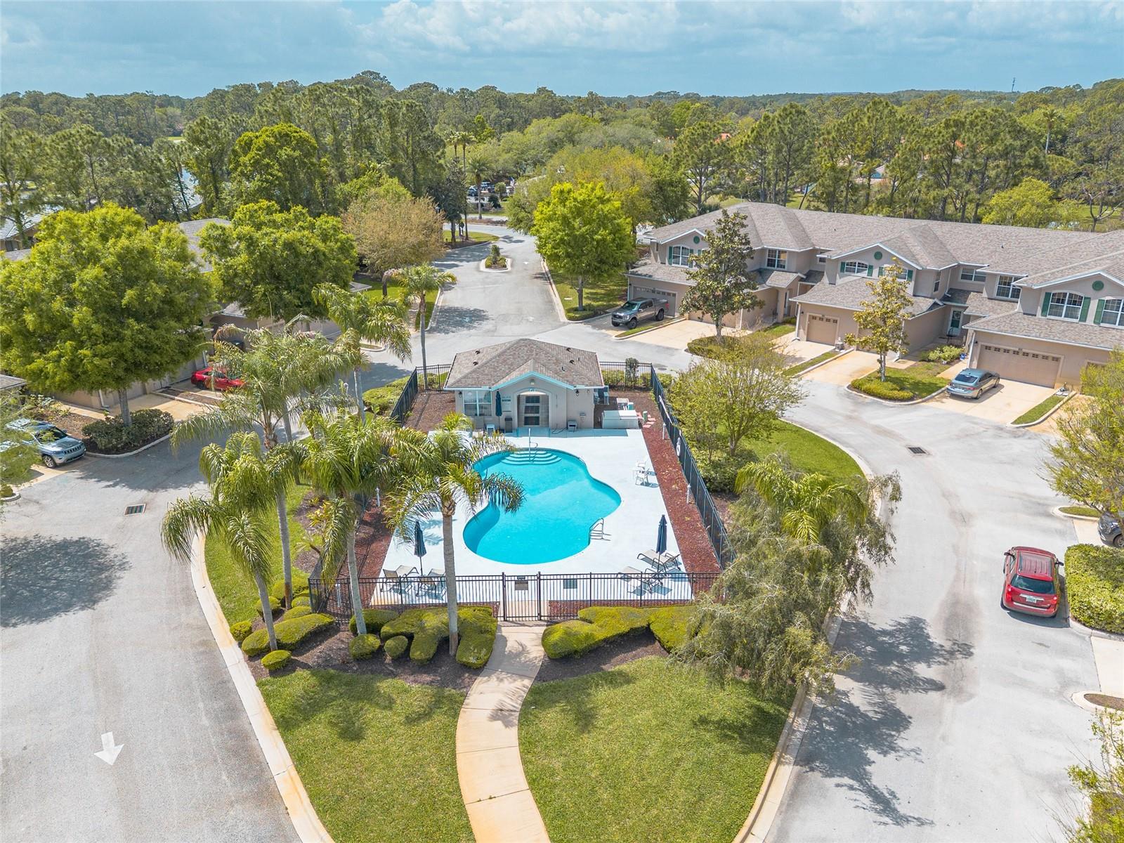 EASTGATE TWNHMS - Residential