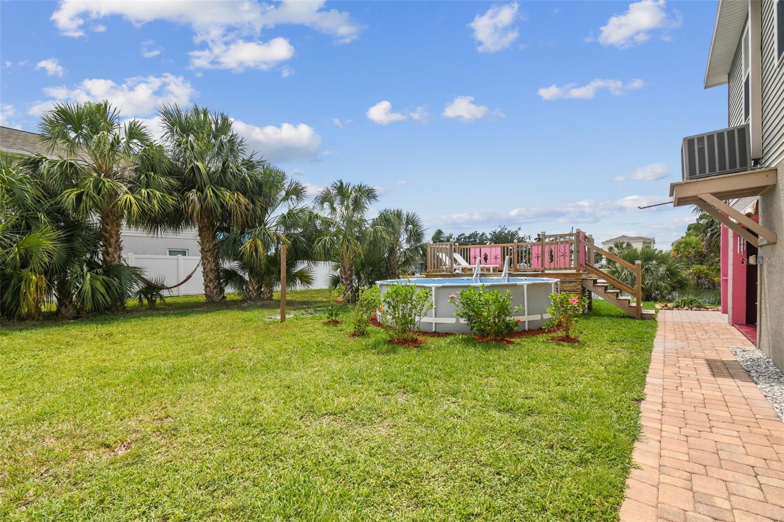 3221 ROSE ARBOR DRIVE