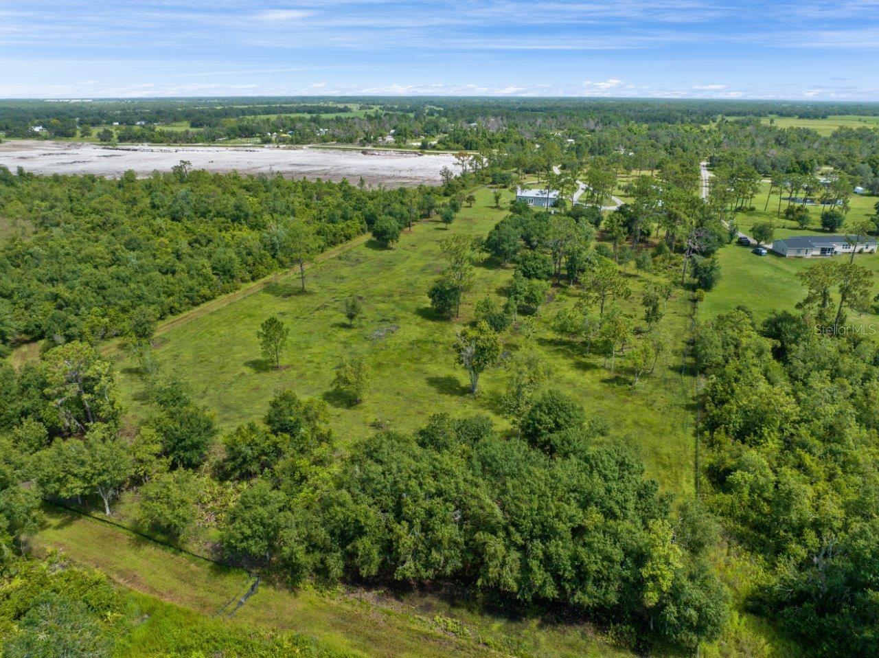 ACREAGE - Residential