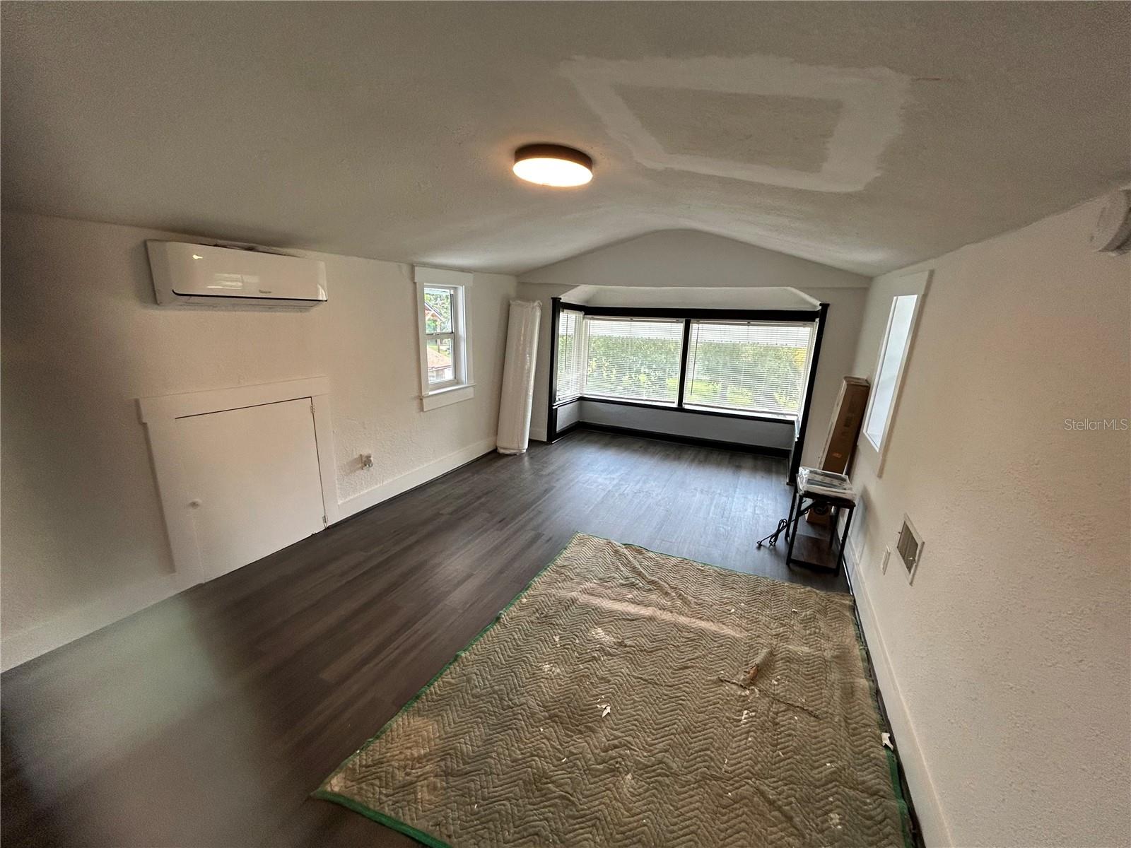 2321 TRELAIN DRIVE S