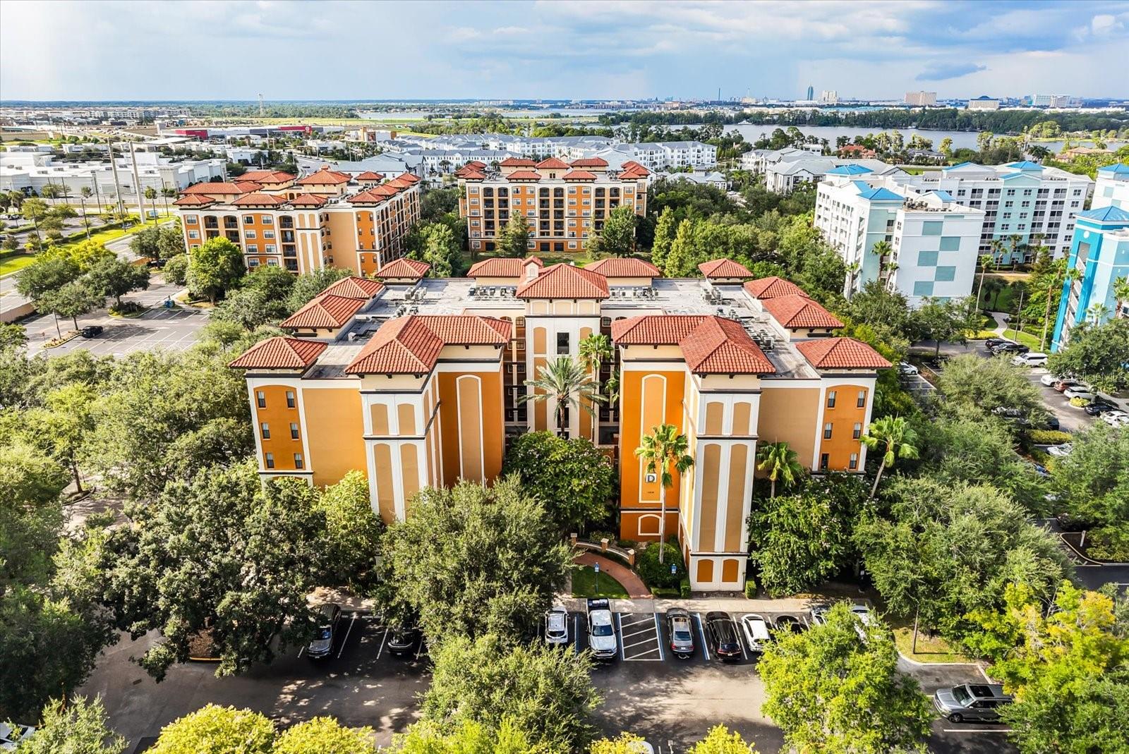 Soak in the stunning views from this 5th-floor condo at the highly rated Floridays Orlando Resort! This beautifully furnished 2-bedroom, 2-bath residence offers a private balcony overlooking the sparkling resort pool and tranquil pond. Inside, you’ll find a spacious open floor plan with a fully equipped kitchen featuring granite countertops and modern appliances, plus a relaxing primary suite with a spa-style bath and separate shower.
The resort’s impressive amenities include multiple pools, a clubhouse, fitness center, game room, full-service bar & grill, and concierge services. A brand-new I-4 interchange less than half a mile away provides quick, easy access to all of Central Florida’s attractions and beyond. Plus, you’re within walking distance to one of the largest outlet malls in Florida, offering some of the best shopping in town. Located on International Drive, you’re just minutes from Disney, SeaWorld, Universal Studios, dining, and entertainment—with a convenient trolley and theme park shuttle right outside. Whether for personal use or as an investment, this condo offers the perfect combination of luxury, location, and incredible views.