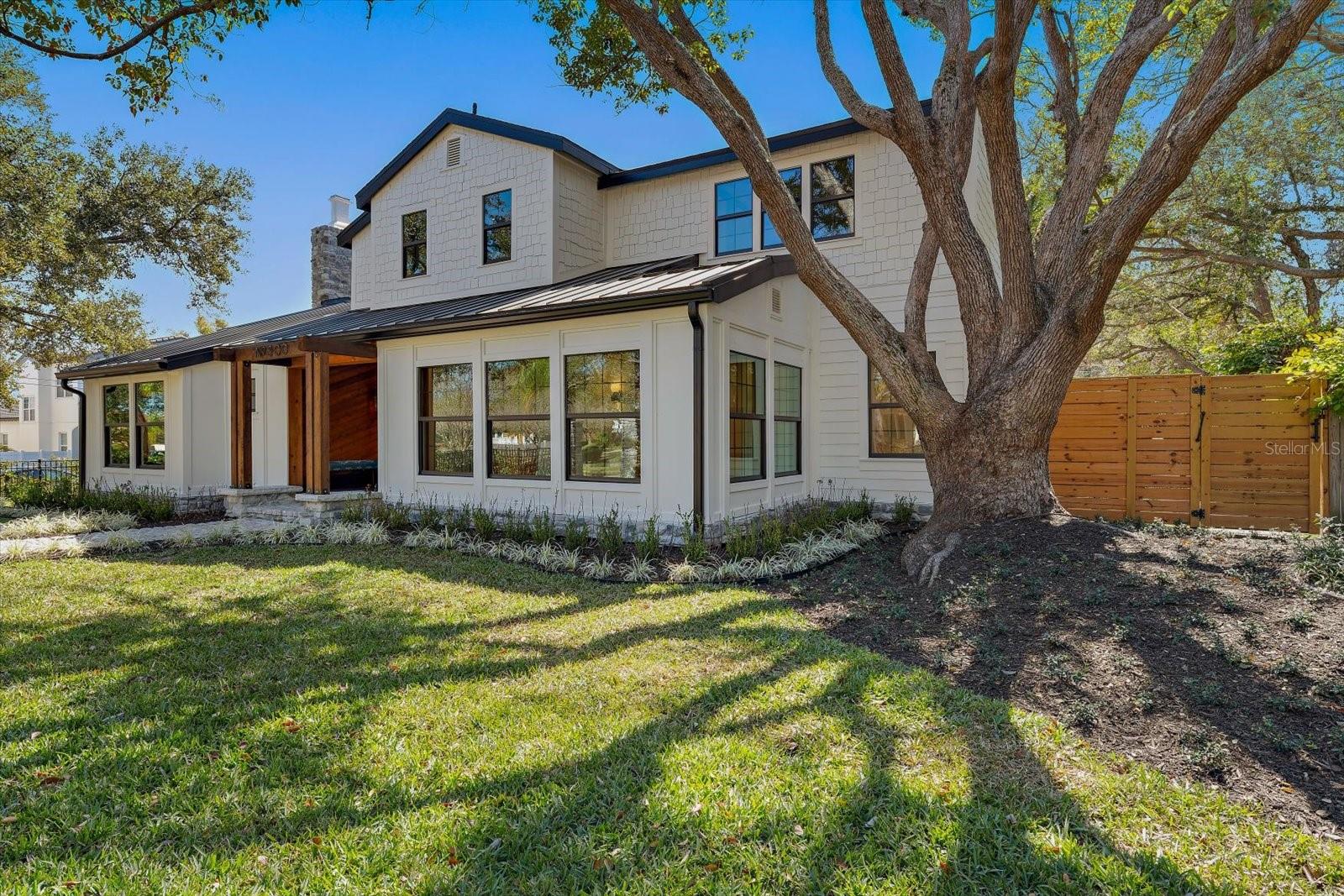 BROWNLEIGH COURT - Residential