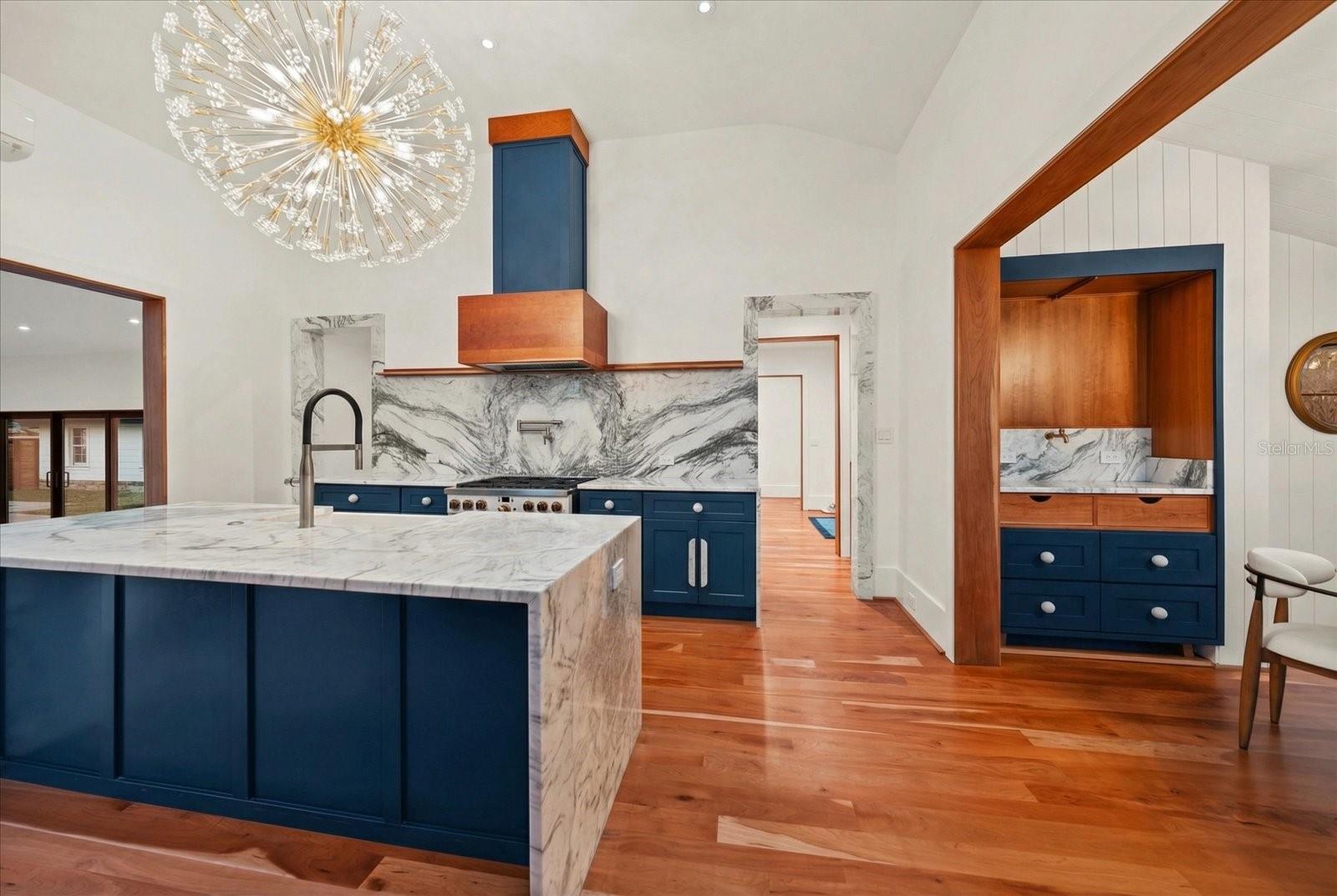 BROWNLEIGH COURT - Residential