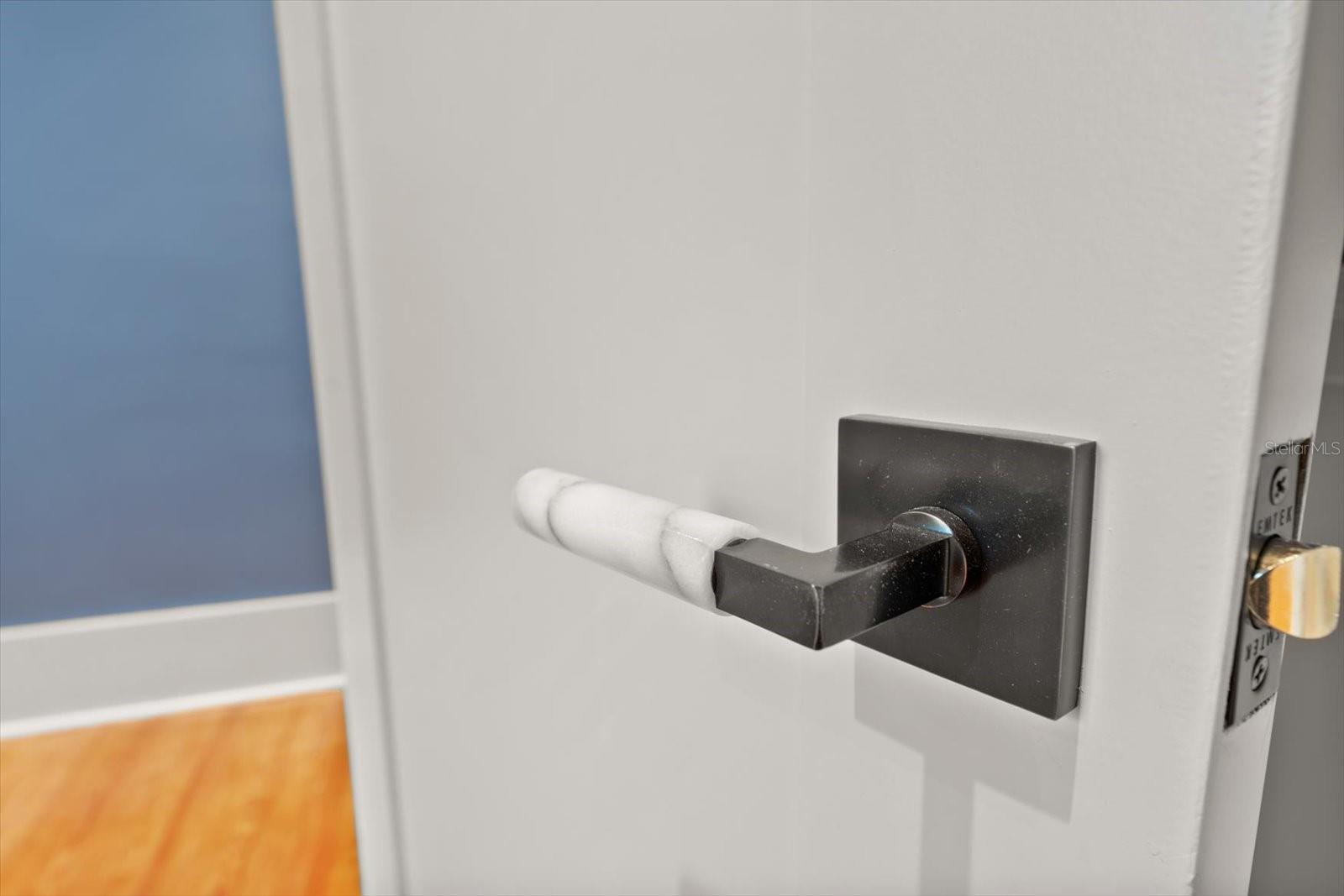 BROWNLEIGH COURT - Residential