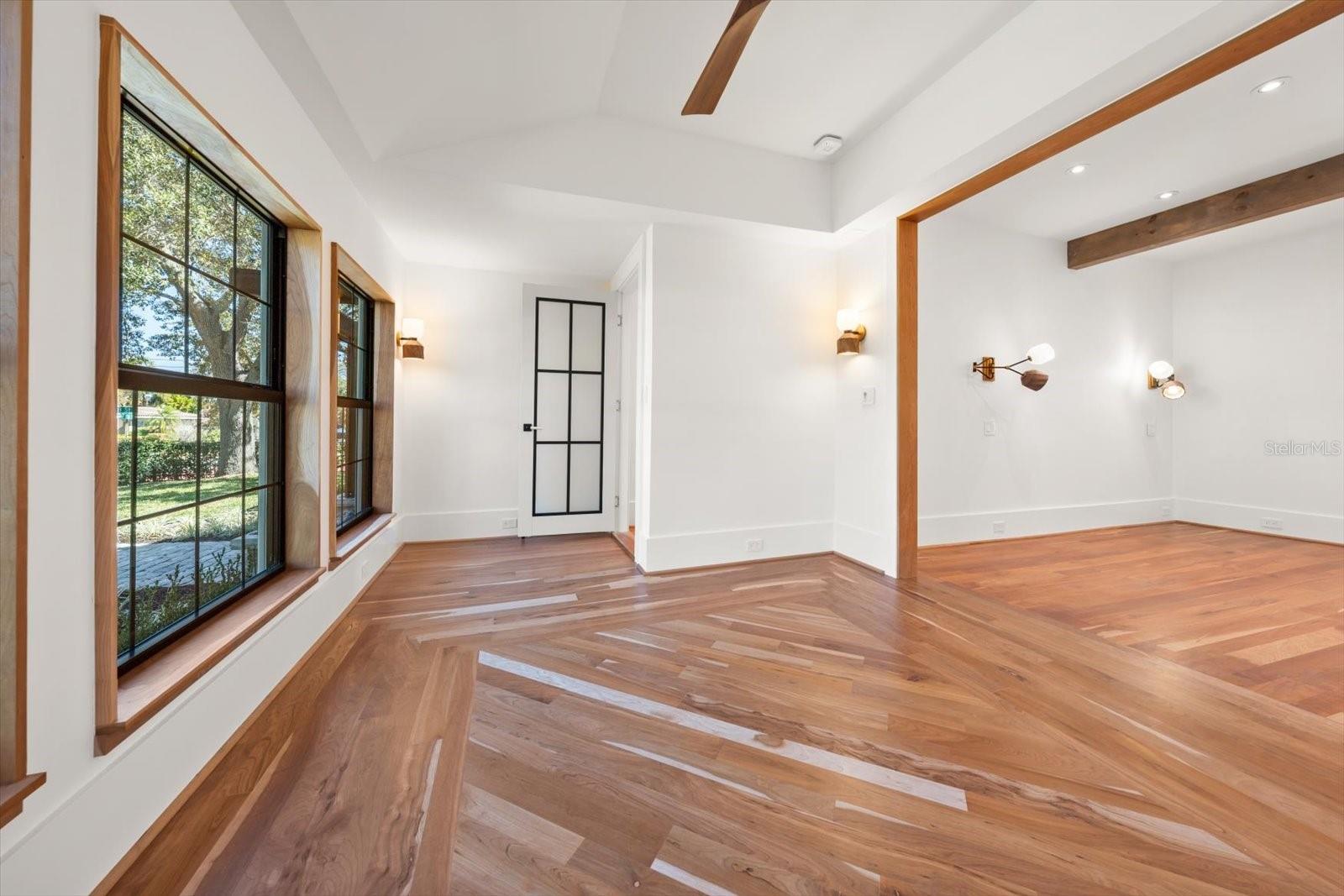 BROWNLEIGH COURT - Residential