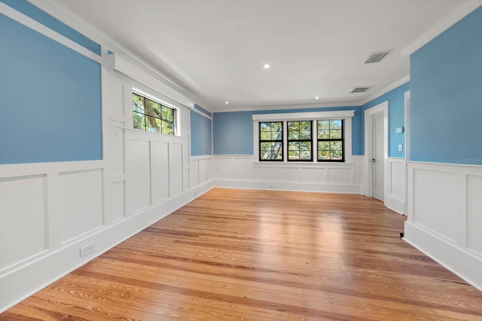 BROWNLEIGH COURT - Residential