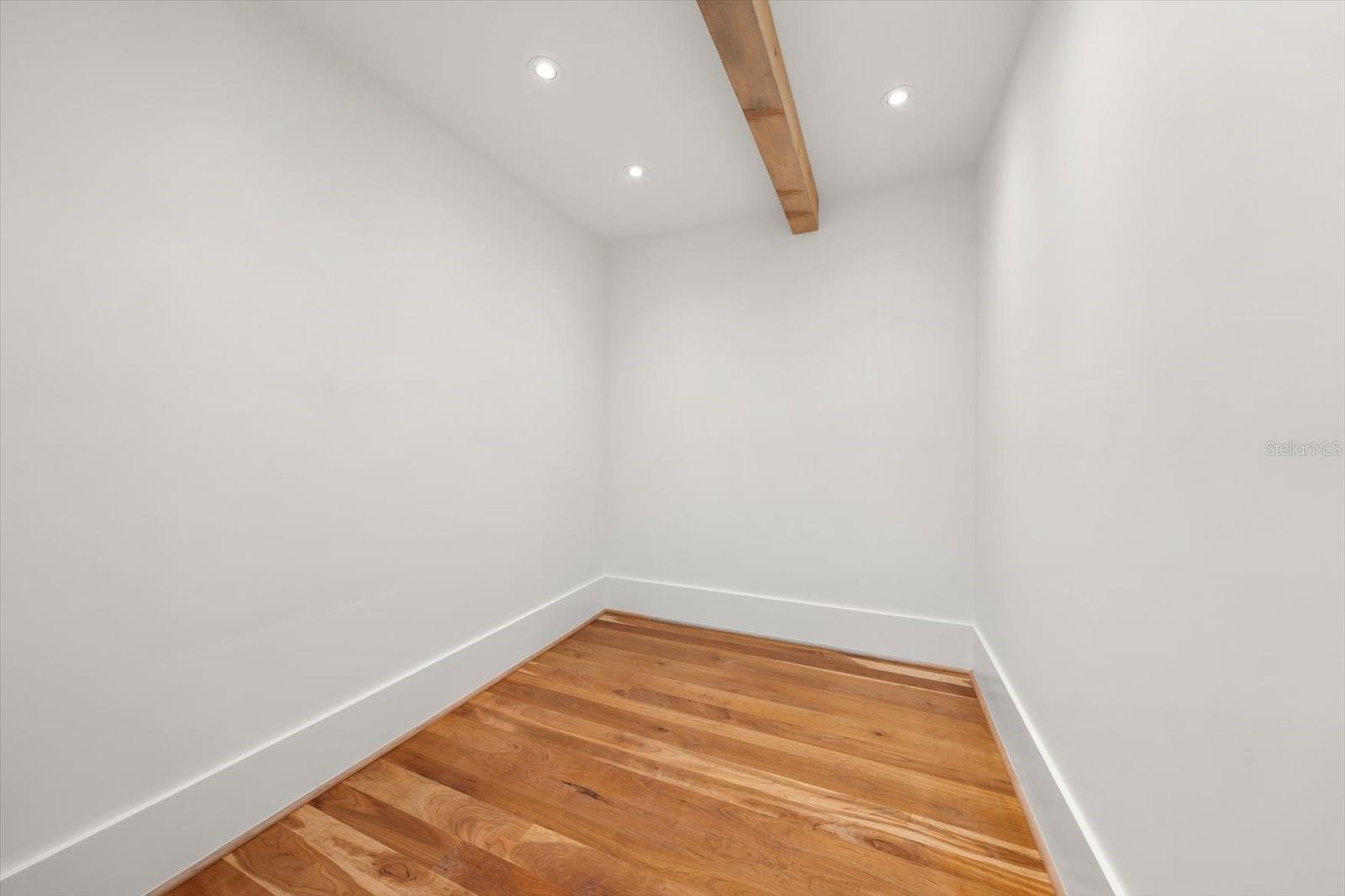 BROWNLEIGH COURT - Residential