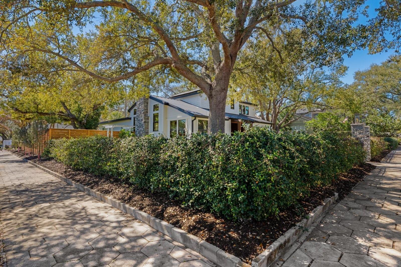 BROWNLEIGH COURT - Residential