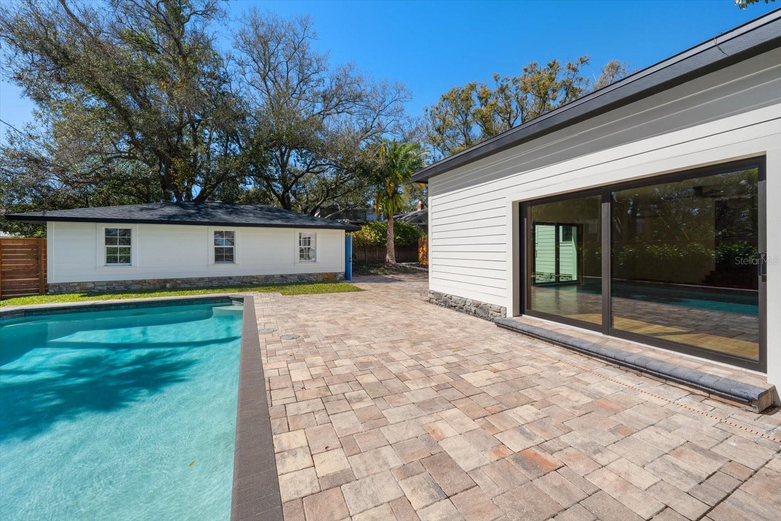 BROWNLEIGH COURT - Residential