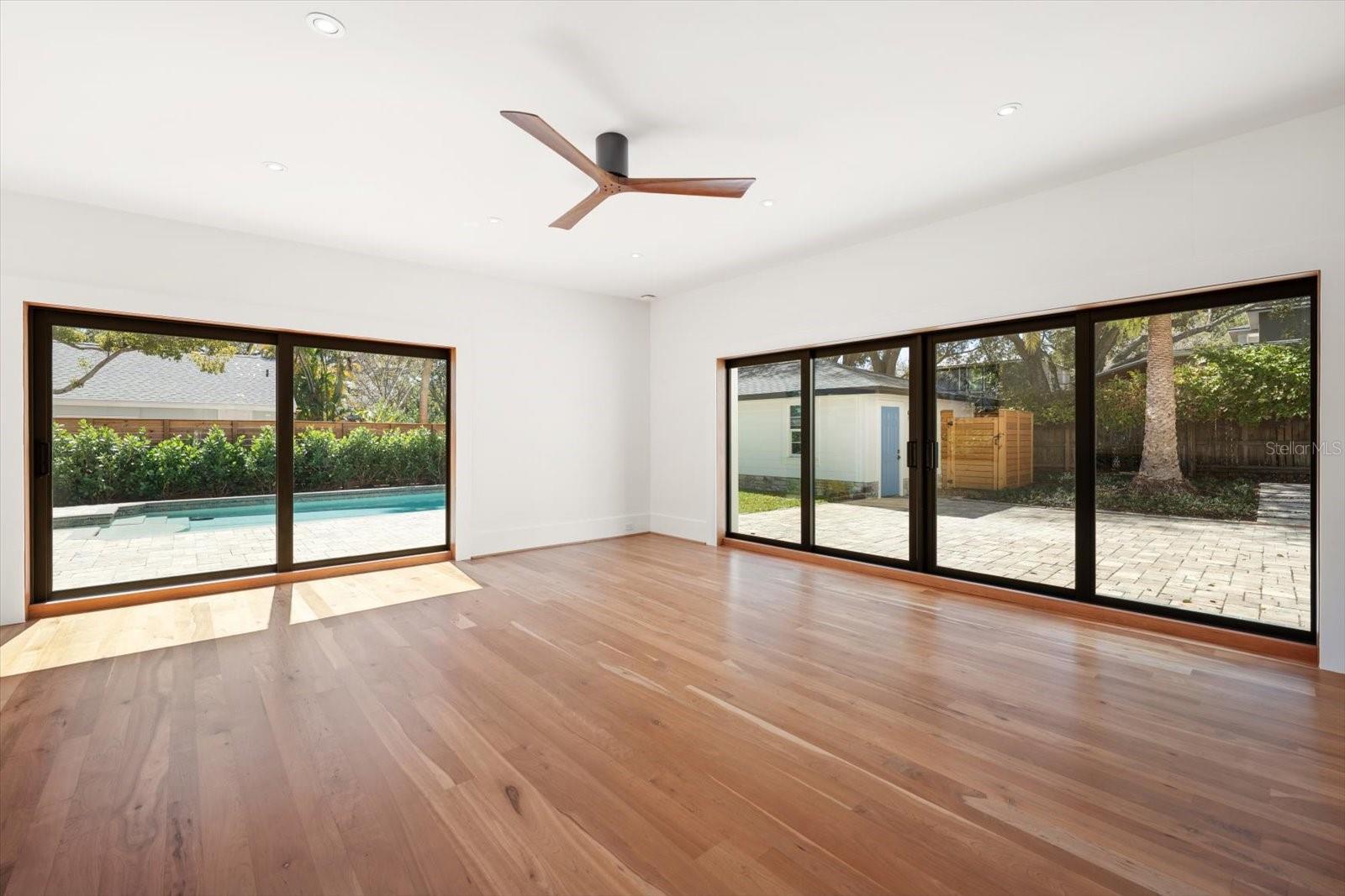 BROWNLEIGH COURT - Residential