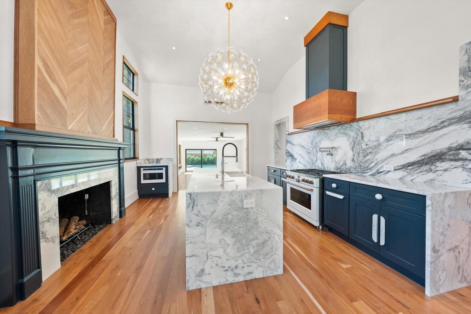 BROWNLEIGH COURT - Residential