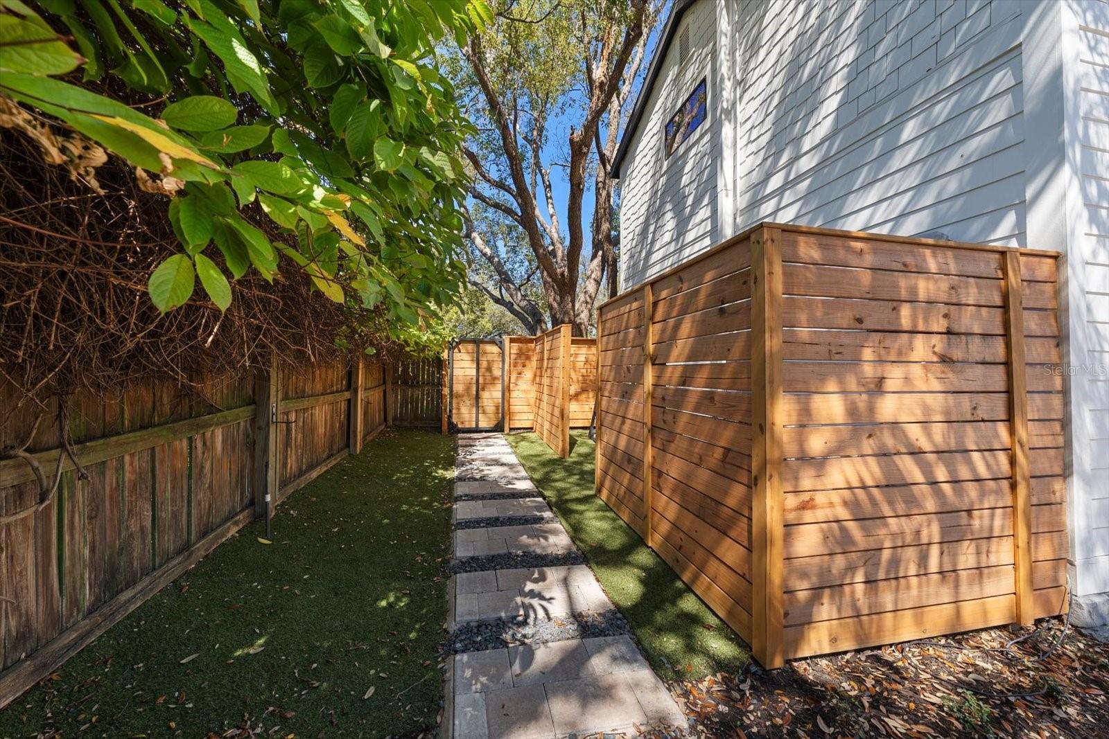 BROWNLEIGH COURT - Residential