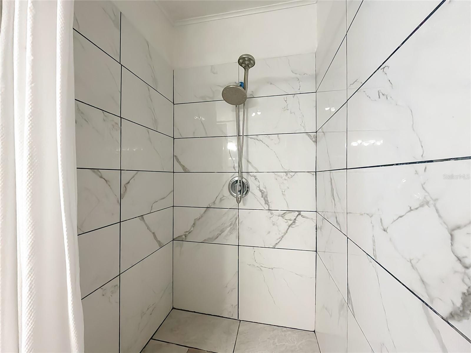 WILLISTON HLNDS UN 5 REP - Residential