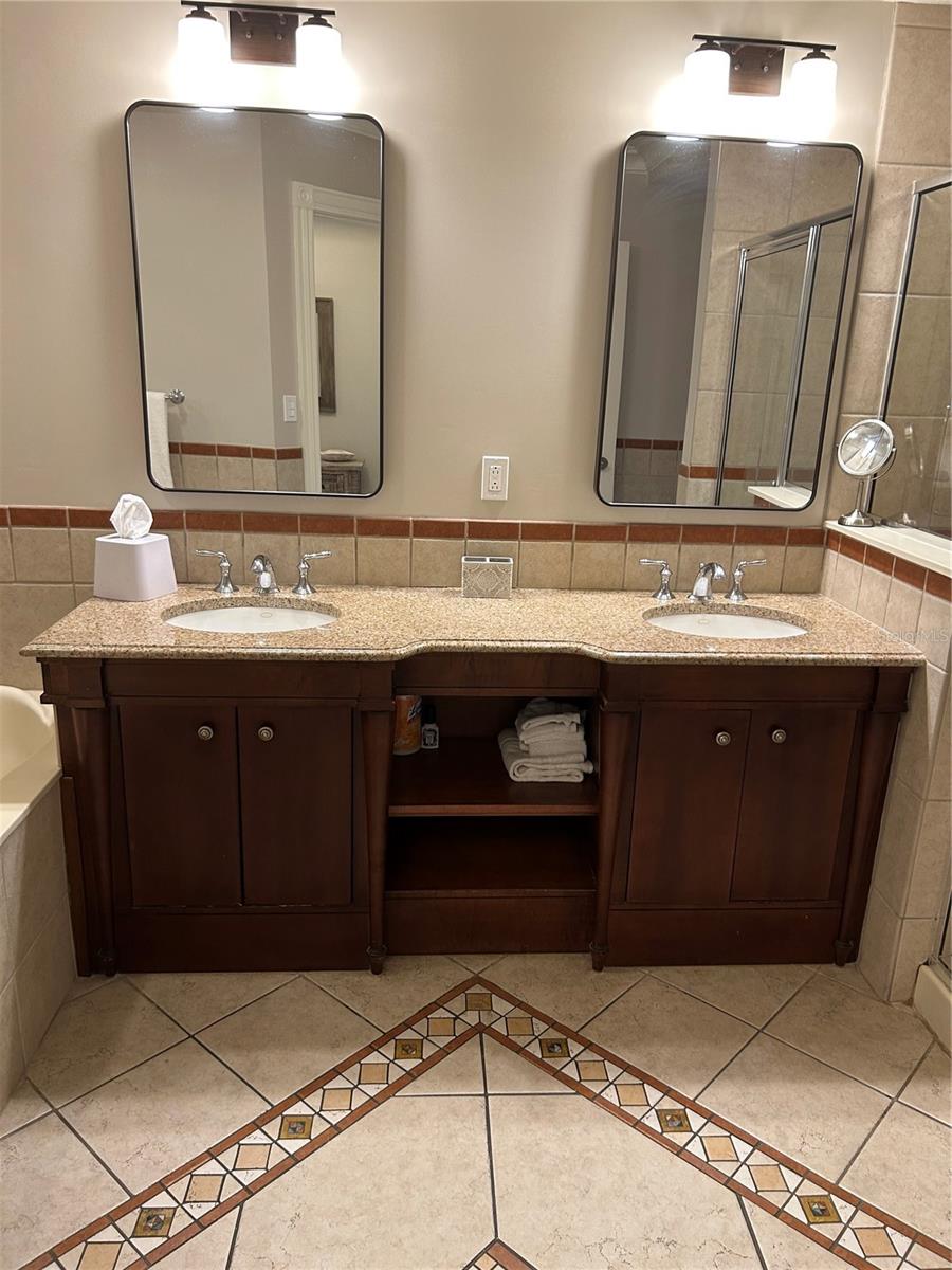 HAMMOCK BRACH CLUB CONDO - Residential