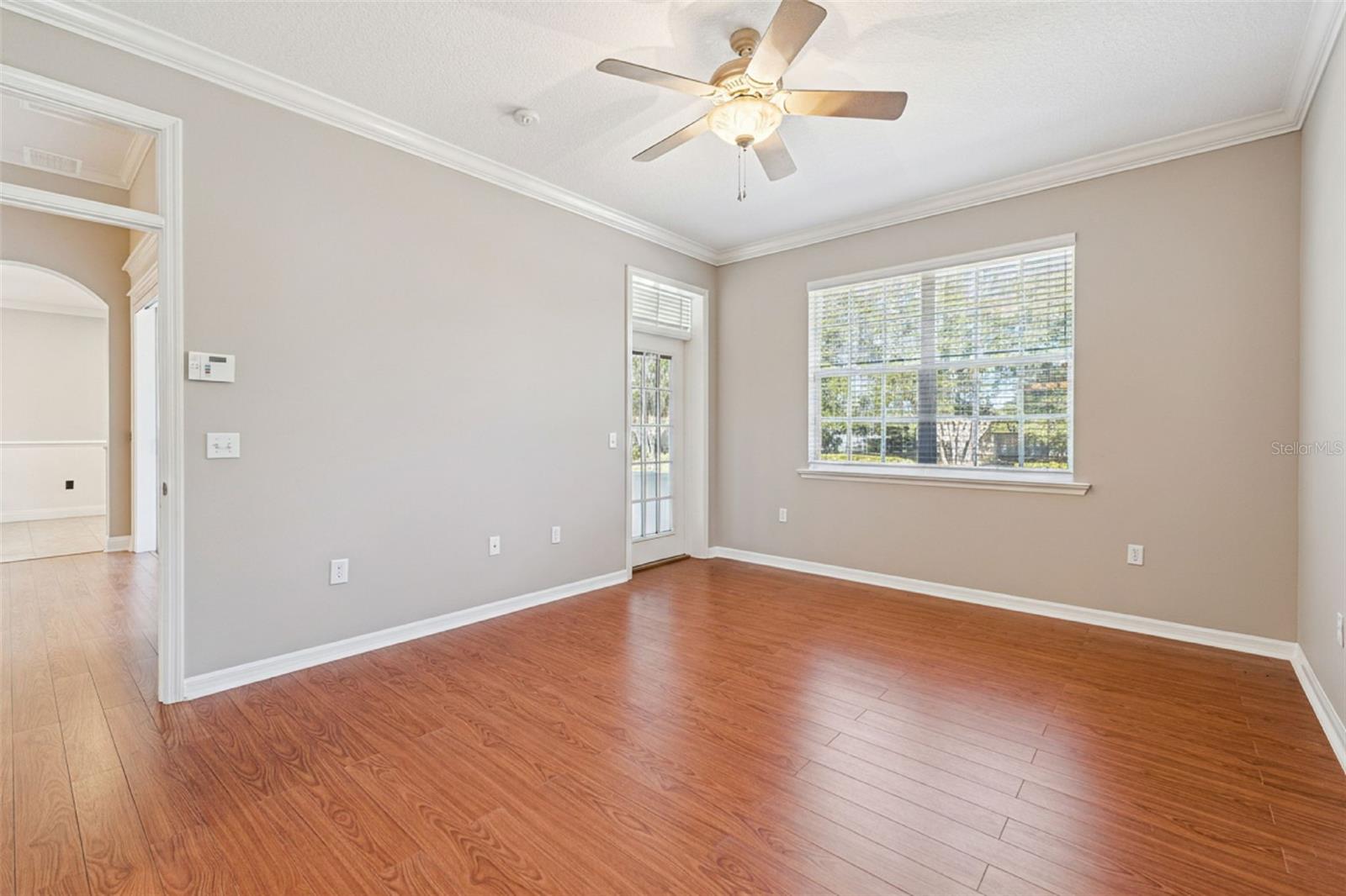 LAKE JAMES PH 01 - Residential