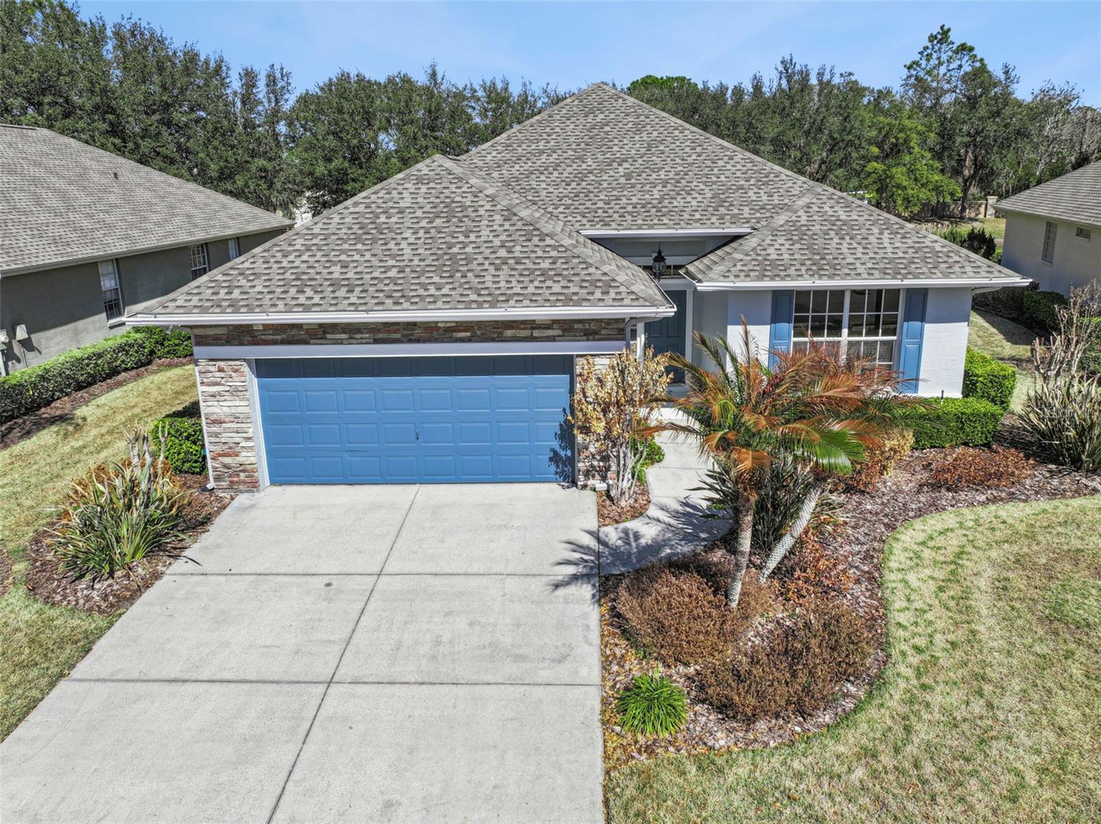 LAKE JAMES PH 01 - Residential