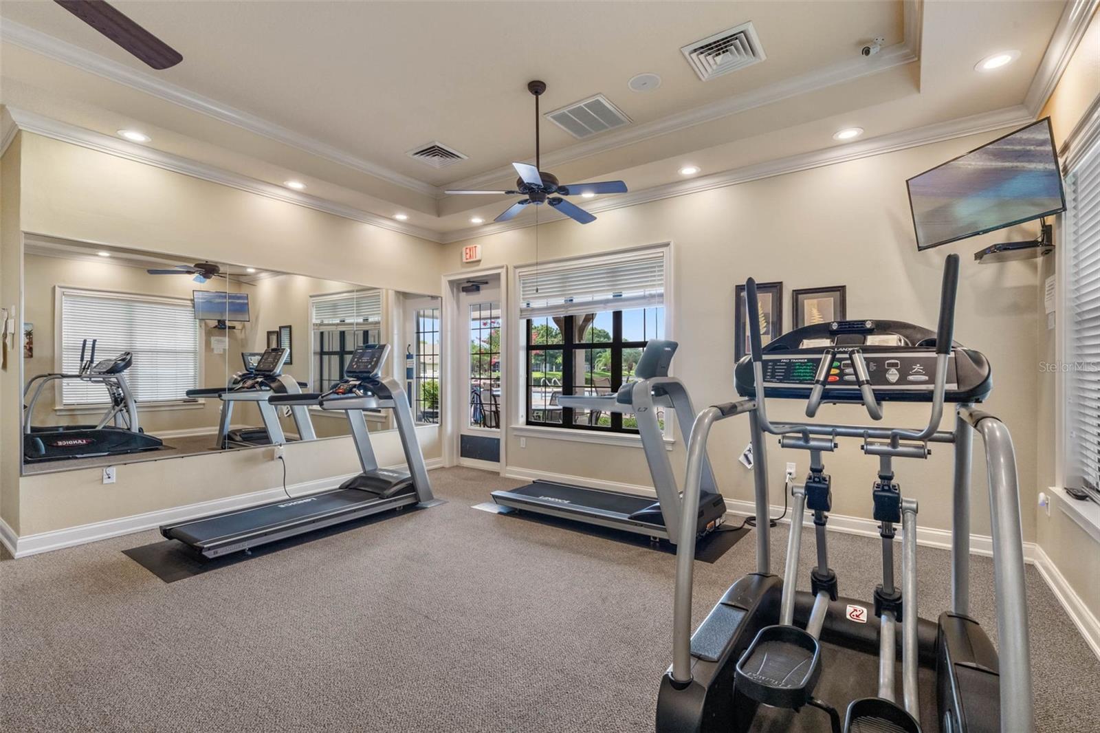 LAKE JAMES PH 01 - Residential