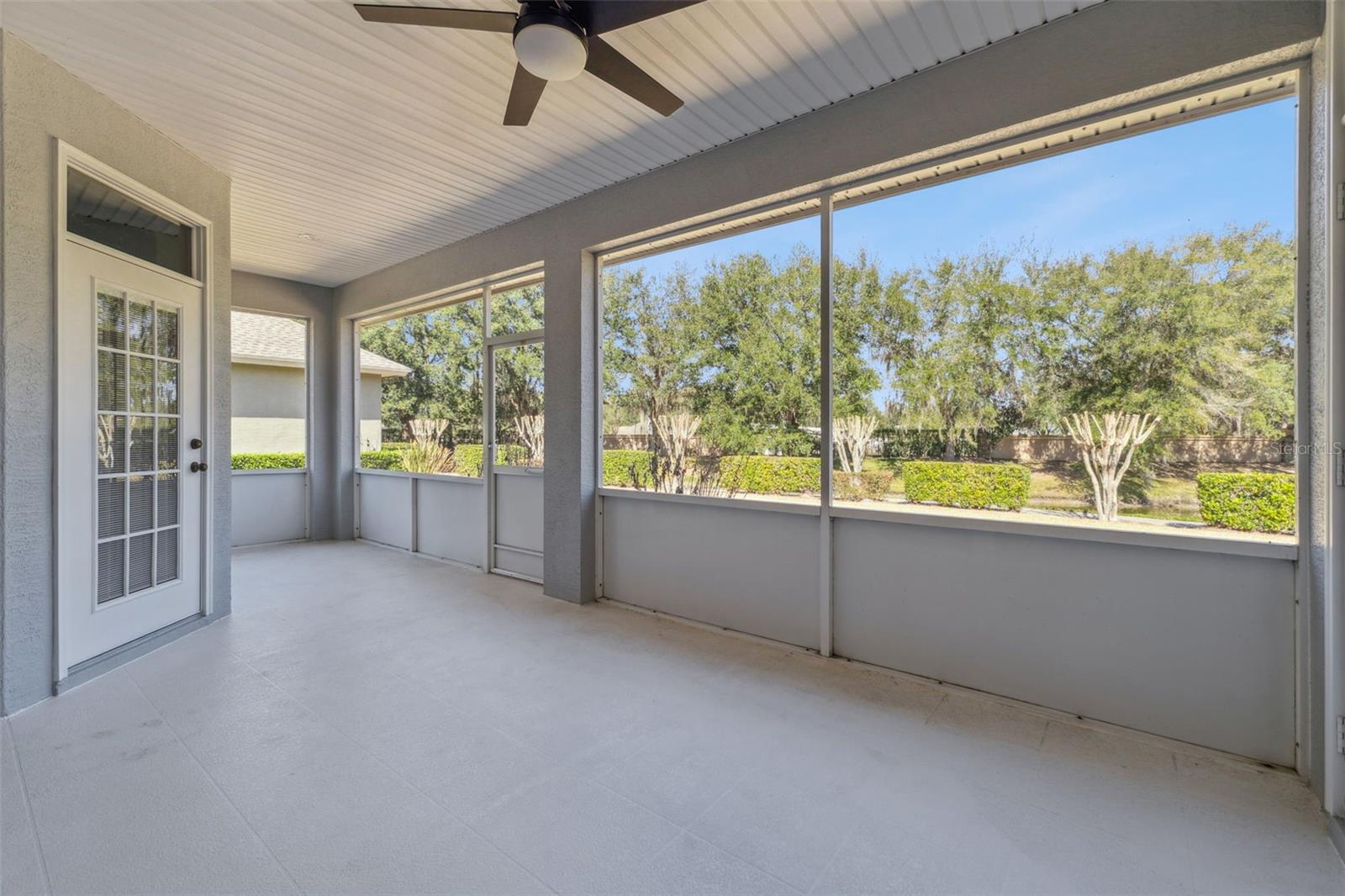 LAKE JAMES PH 01 - Residential