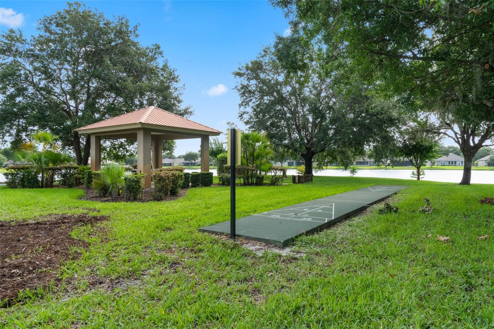 LAKE JAMES PH 01 - Residential