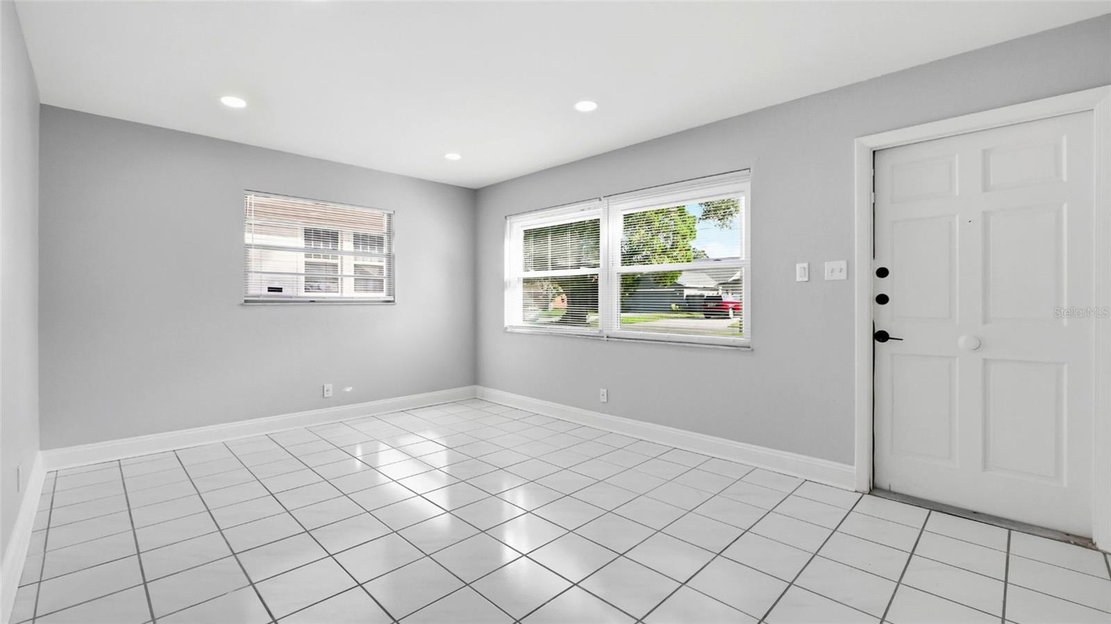 NORTH EUCLID EXT 1 - Residential Lease