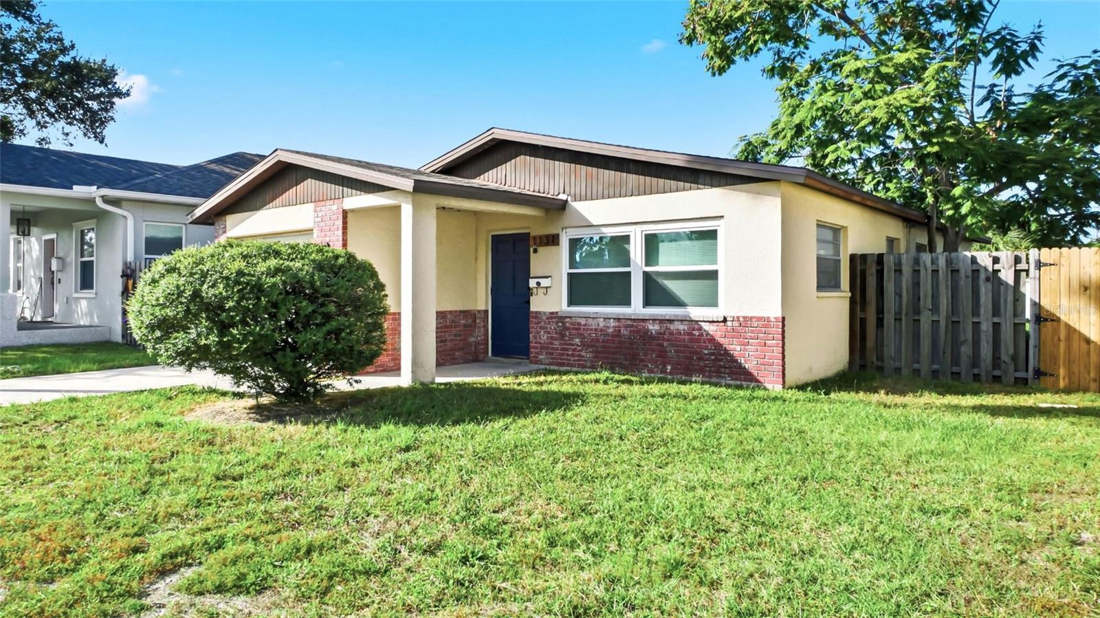 Enjoy the best of both worlds — peaceful living just minutes from the vibrant heart of St. Petersburg! This spacious 2-bedroom, 2-bathroom home is ideally located about 10 minutes north of Downtown St. Pete and only 20 minutes from the beaches.
Inside, you’ll find extra-large bedrooms with plenty of natural light and generous closet space. The home offers fantastic storage options, including a garage and a sizable laundry room. The kitchen features beautiful butcher block countertops, open shelving, and ample cabinet space, creating a warm and functional cooking space.
The living and dining areas have easy-to-clean tile flooring, making maintenance a breeze. Step outside to enjoy the large fenced-in backyard, perfect for pets, entertaining, or relaxing in your own private retreat.
This home combines comfort, convenience, and charm — all in a prime St. Pete location close to restaurants, shops, and the waterfront.
$30 pet rent and $300 non-refundable pet fee. $50 application fee per adult. $100 admin fee due after approval. Security deposit equal to 1 month's rent. Renter's insurance required. Utilities are paid by tenant. Call, text, or email to schedule your showing!