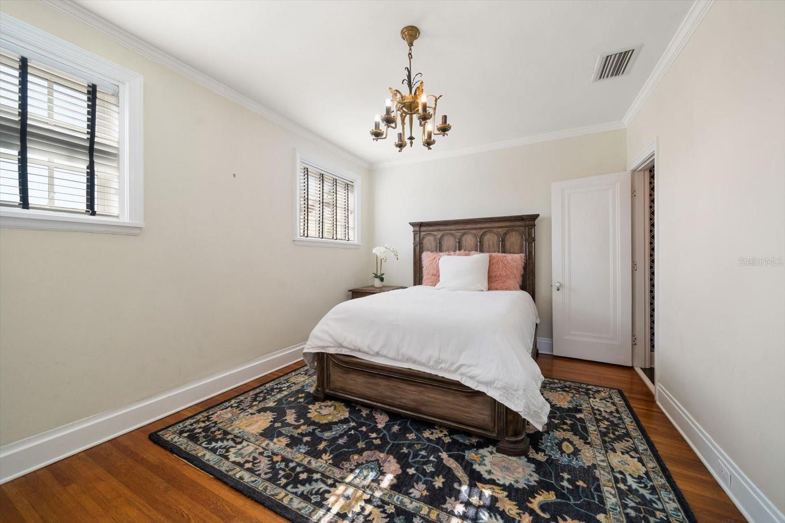 BELLEAIR ESTATES - Residential