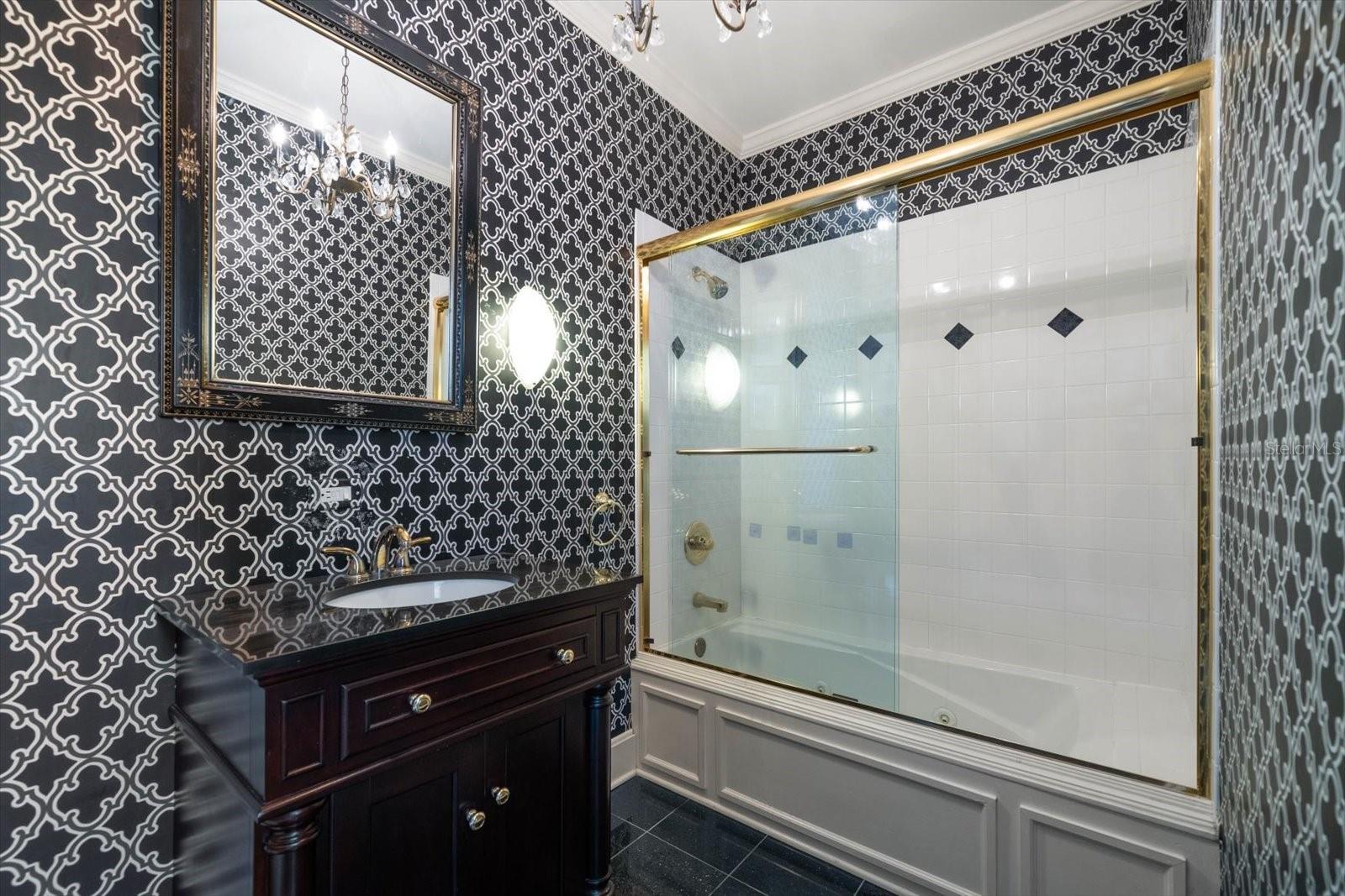 BELLEAIR ESTATES - Residential