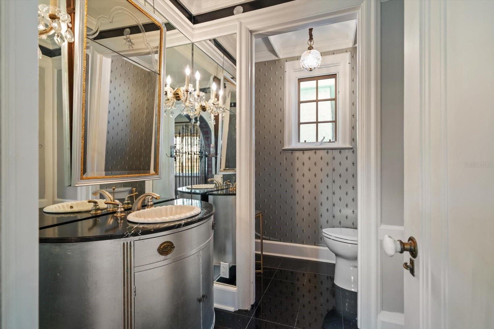 BELLEAIR ESTATES - Residential