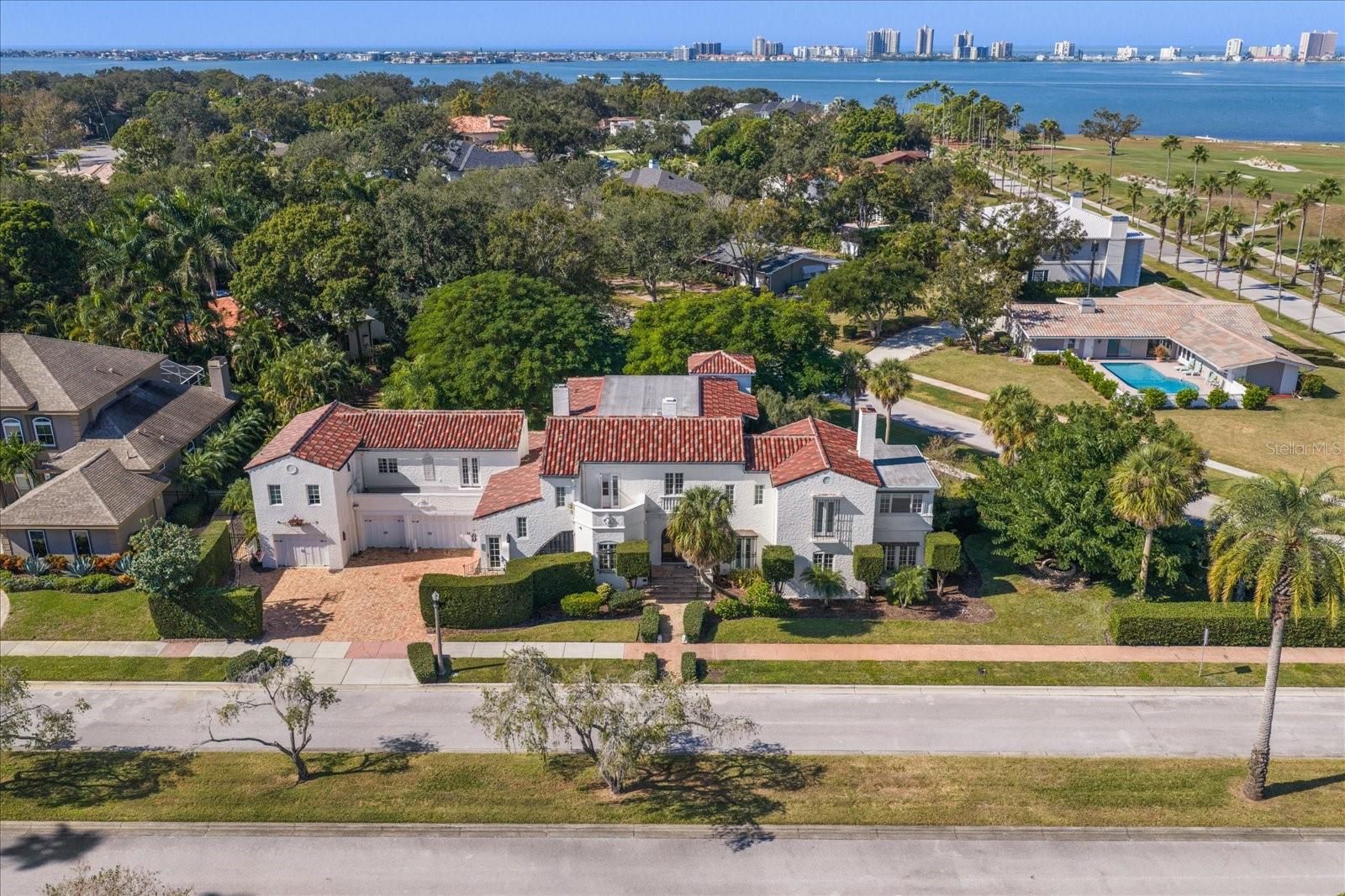 BELLEAIR ESTATES - Residential