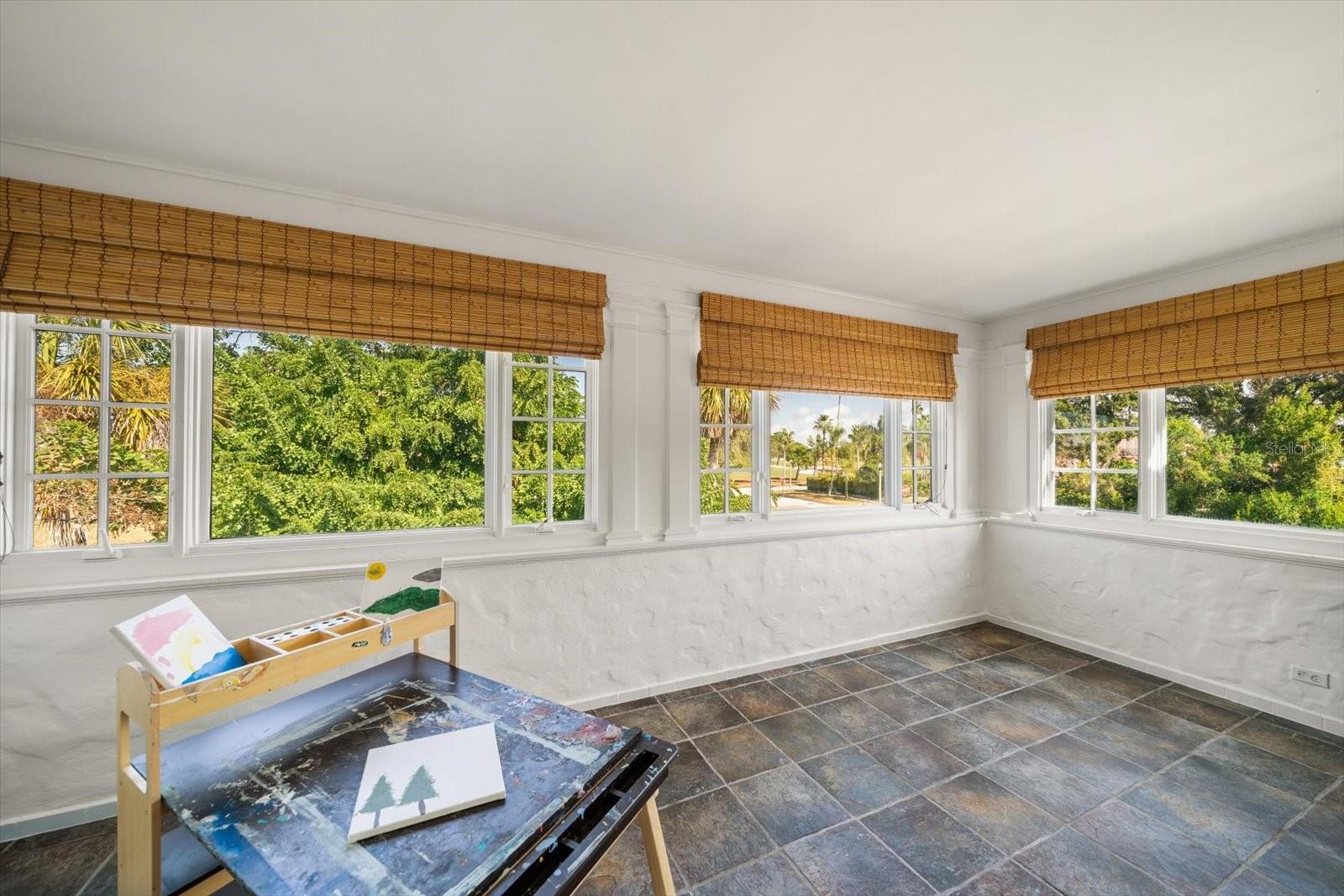 BELLEAIR ESTATES - Residential