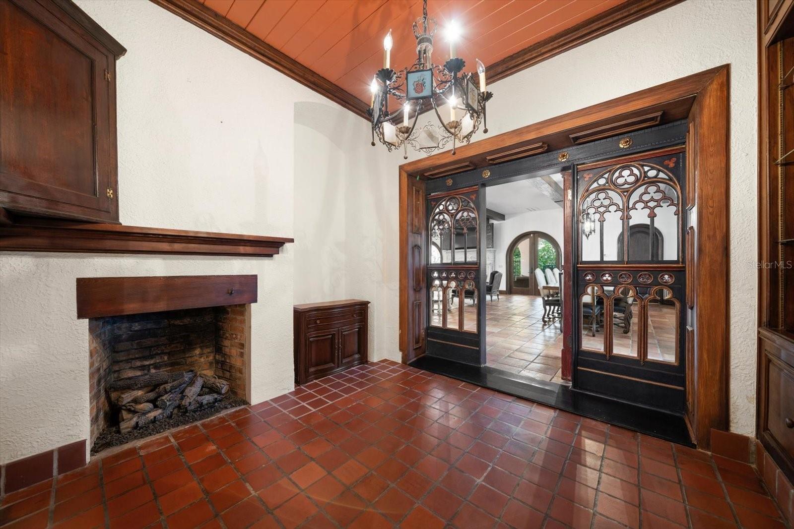 BELLEAIR ESTATES - Residential